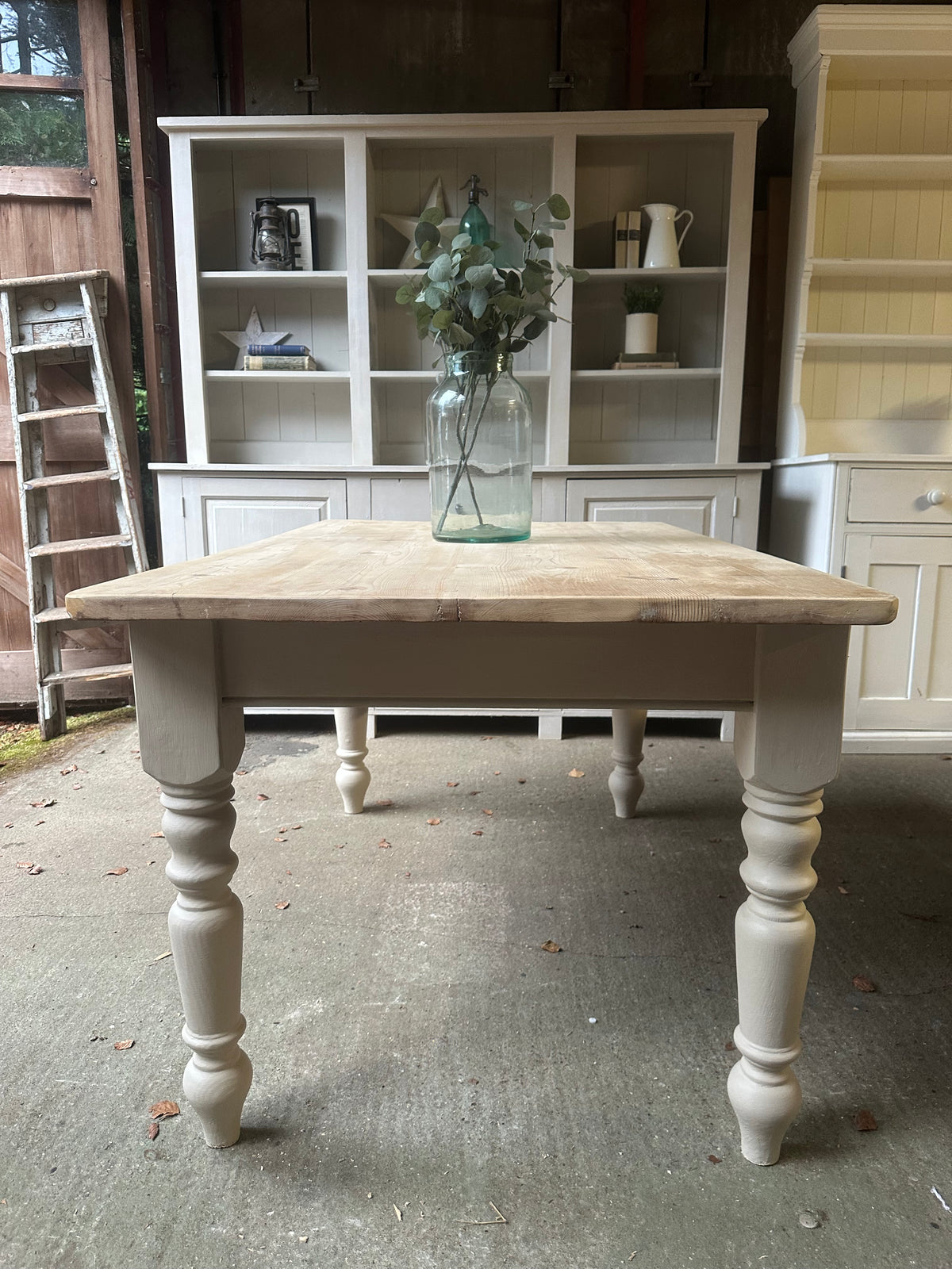Farmhouse table 6 seater