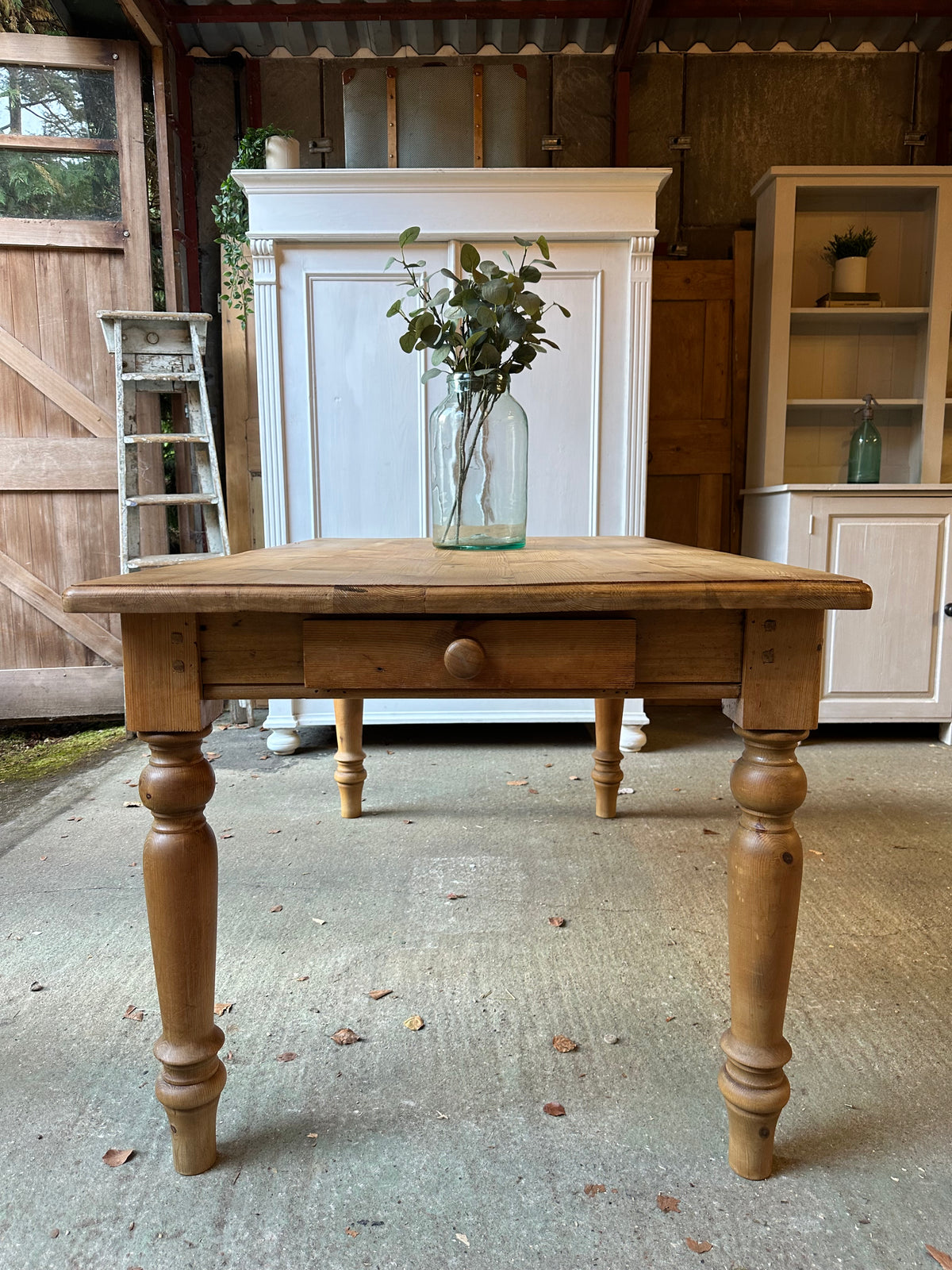 Farmhouse table 6 seater