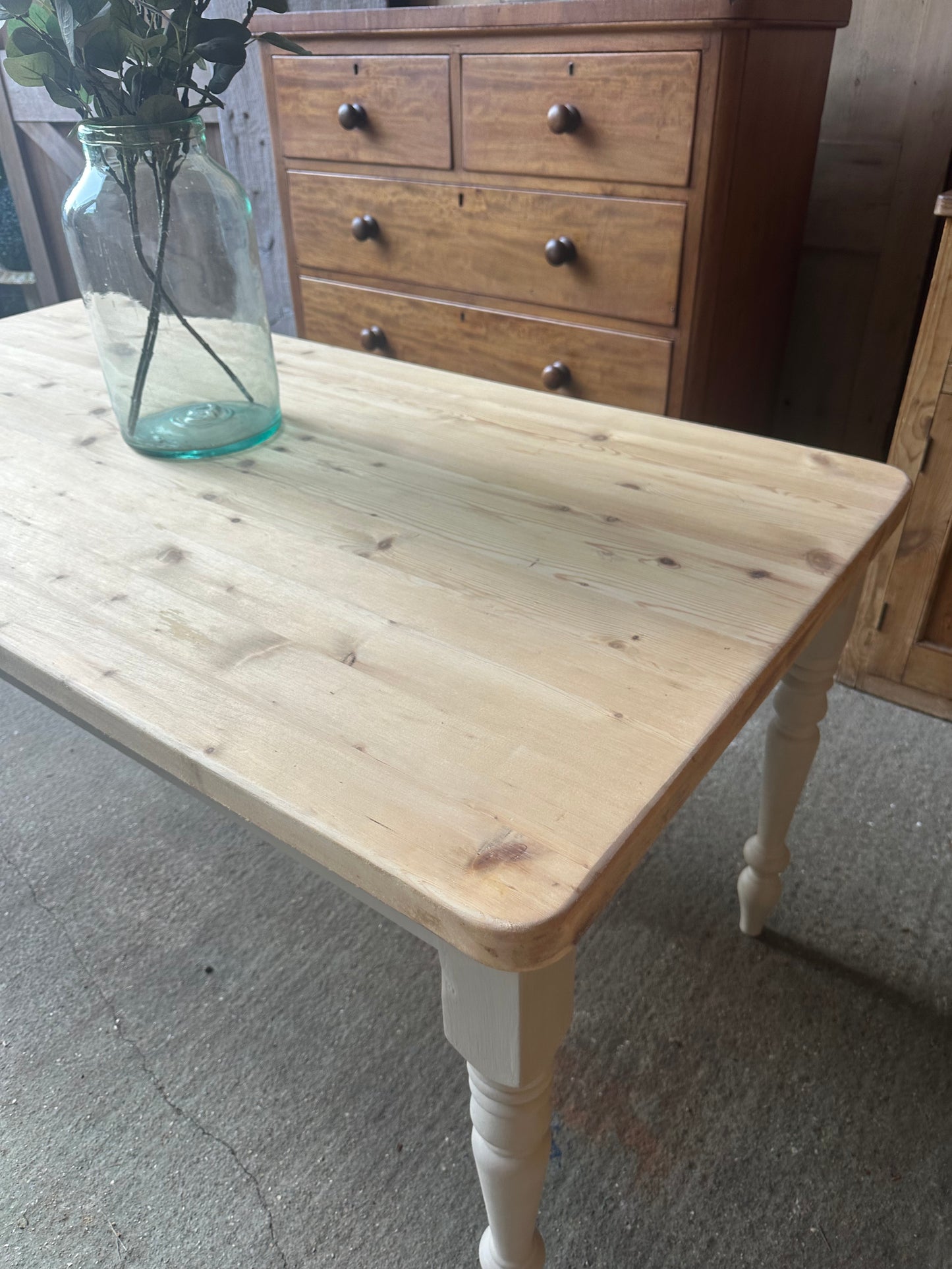 Farmhouse table 6 seater