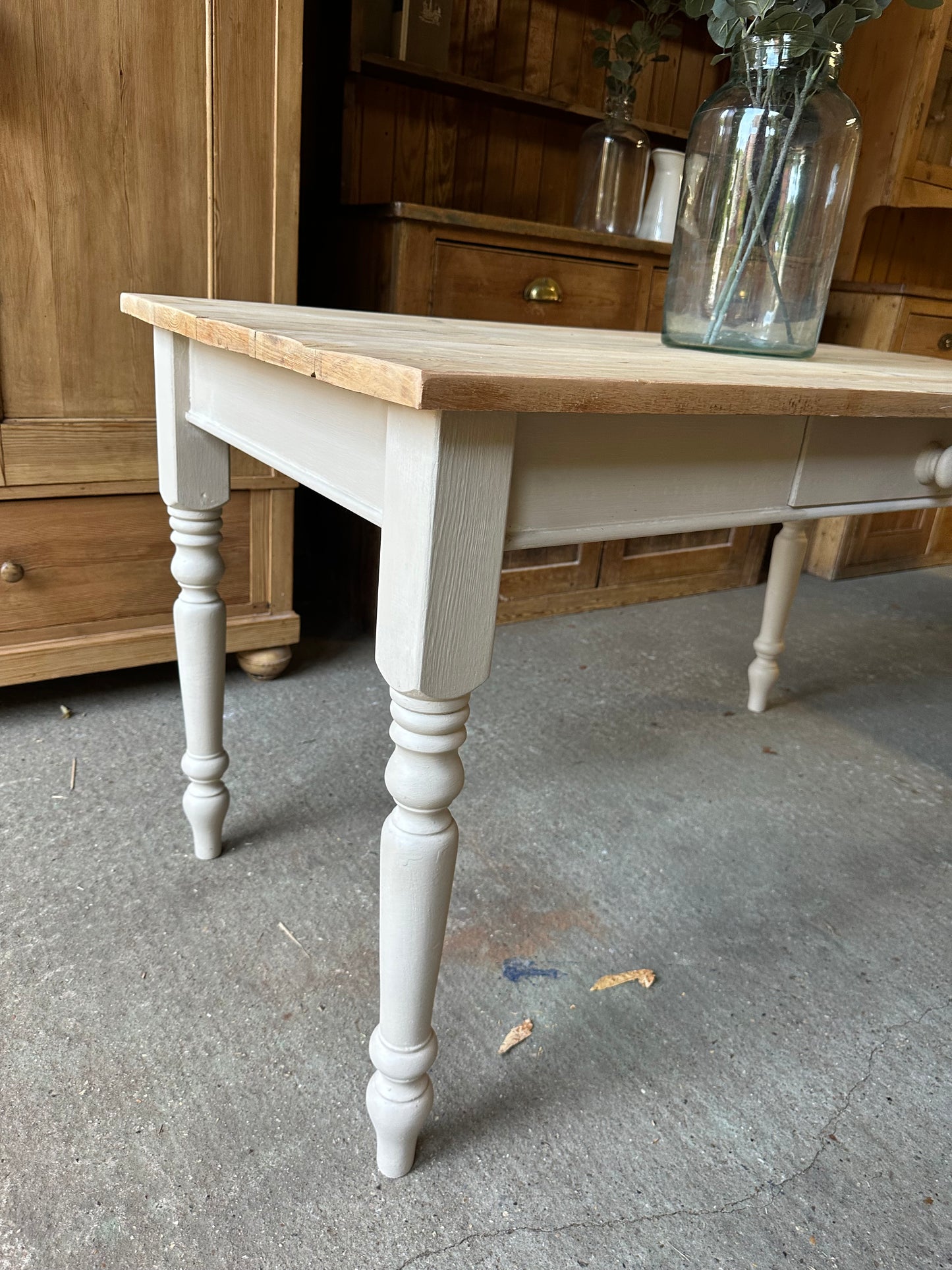 Farmhouse table 6 seater / desk