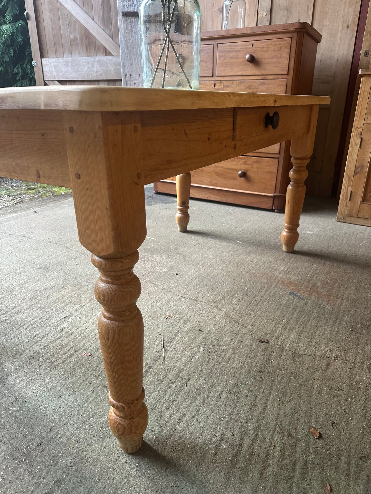 Farmhouse table 6 seater / desk