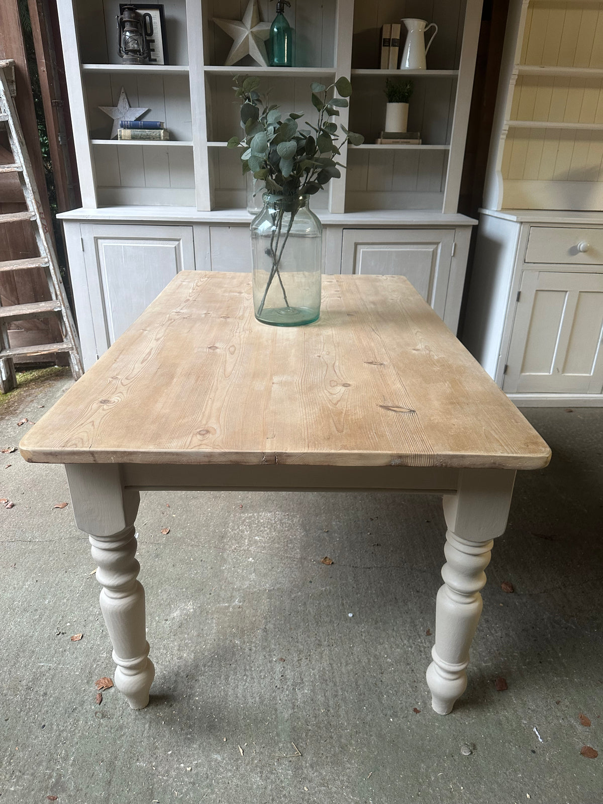 Farmhouse table 6 seater