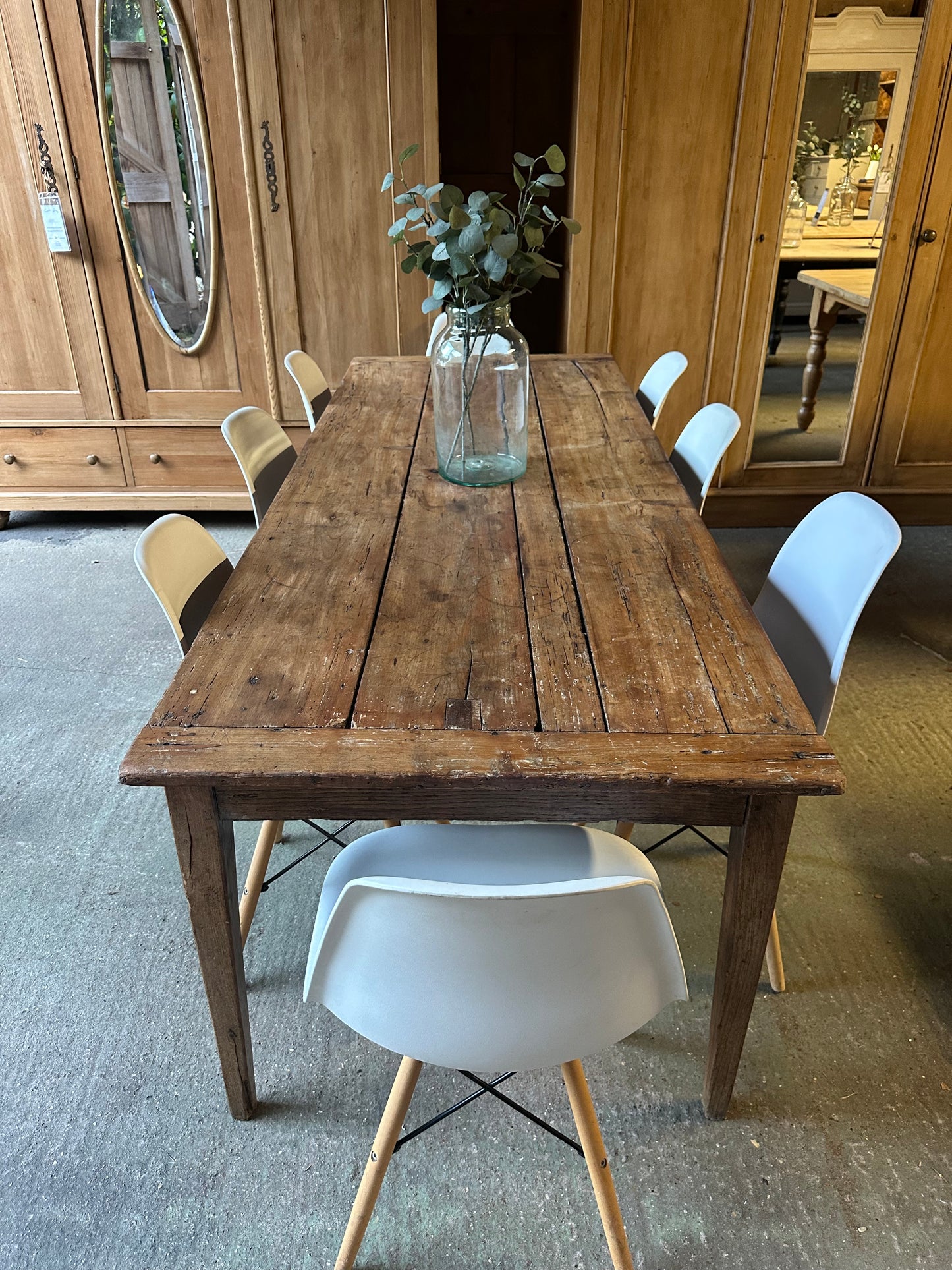 Farmhouse table large 8 seater