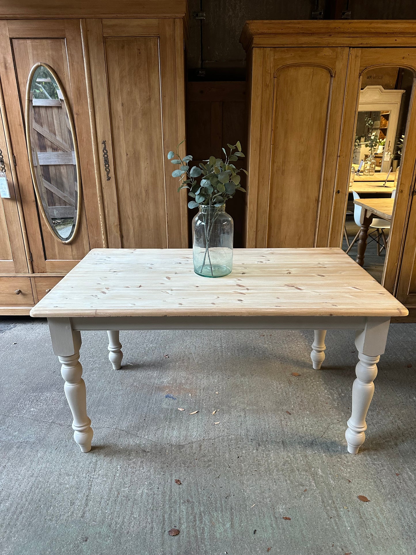 Farmhouse table 6 seater