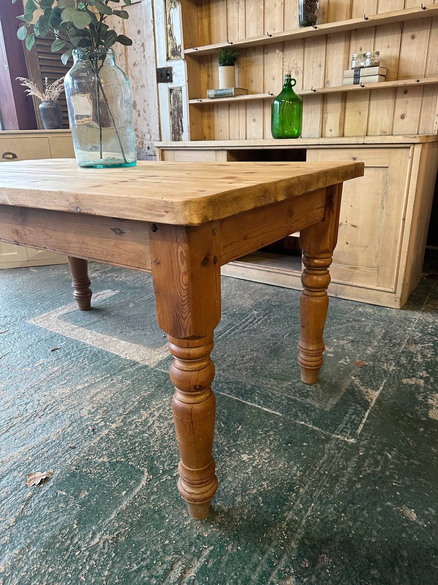 Rustic farmhouse table 6 seater