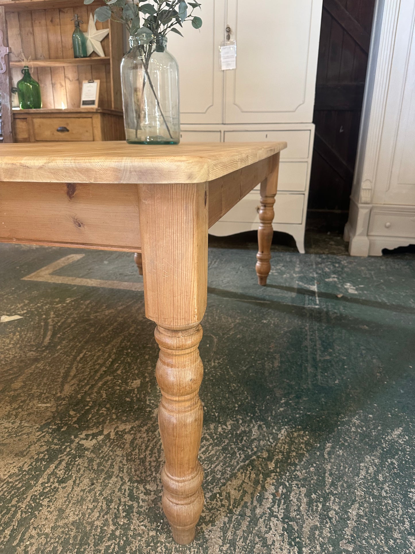 Farmhouse table 8 seater