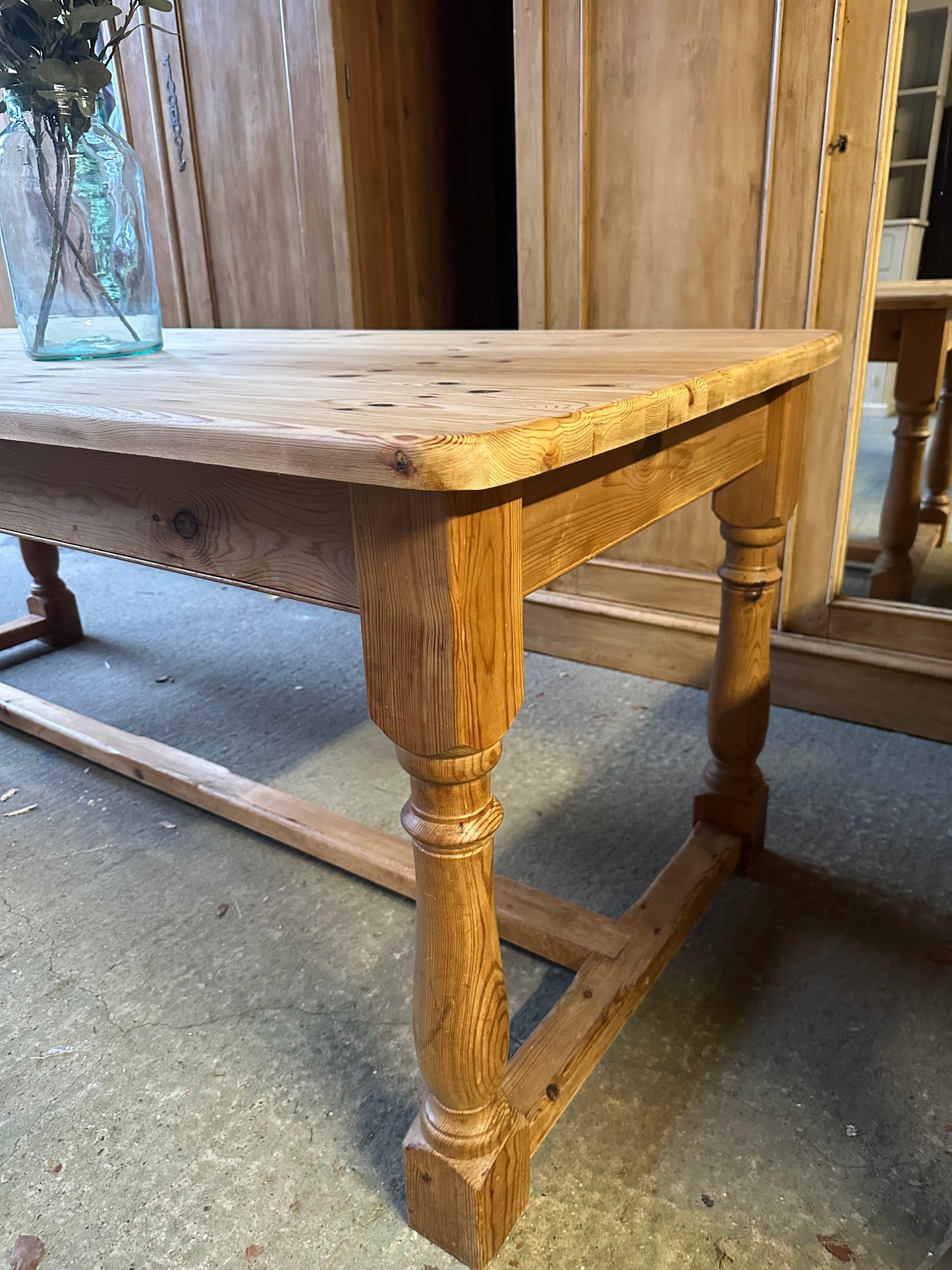 Farmhouse table large 8 seater