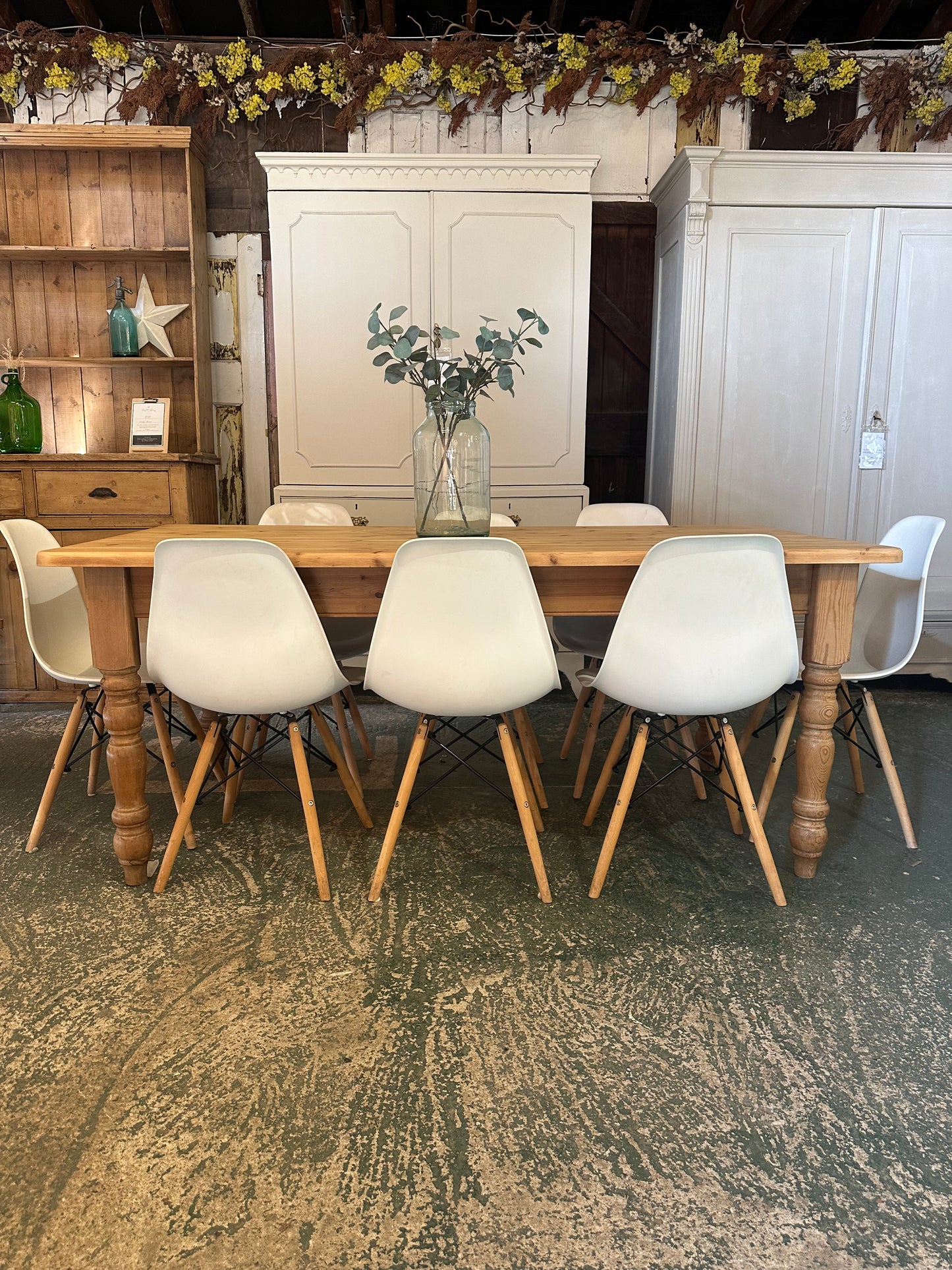Farmhouse table 8 seater