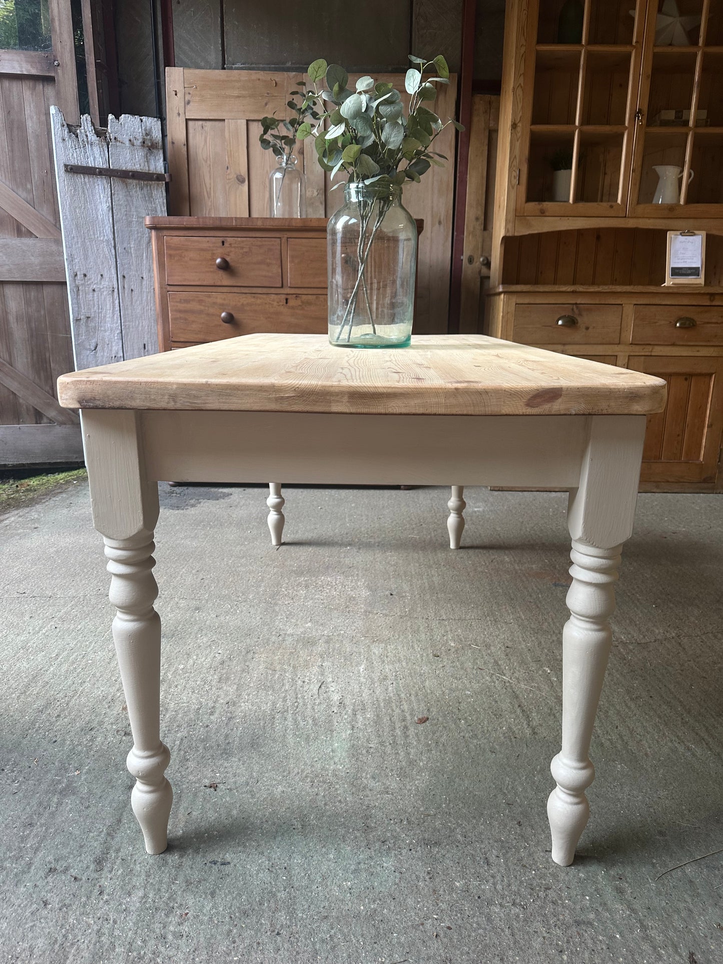 Farmhouse table 6 seater