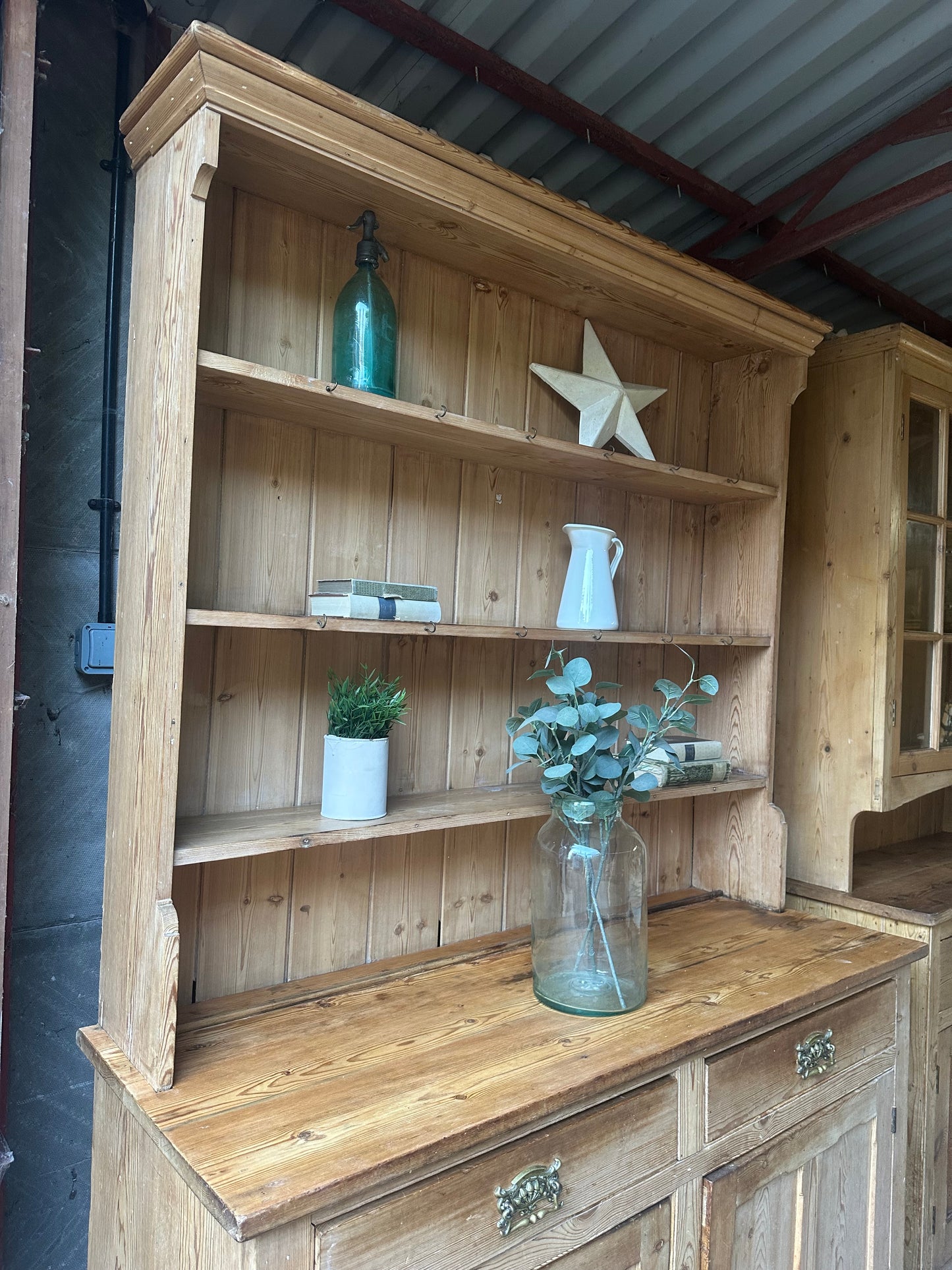 Vintage dresser