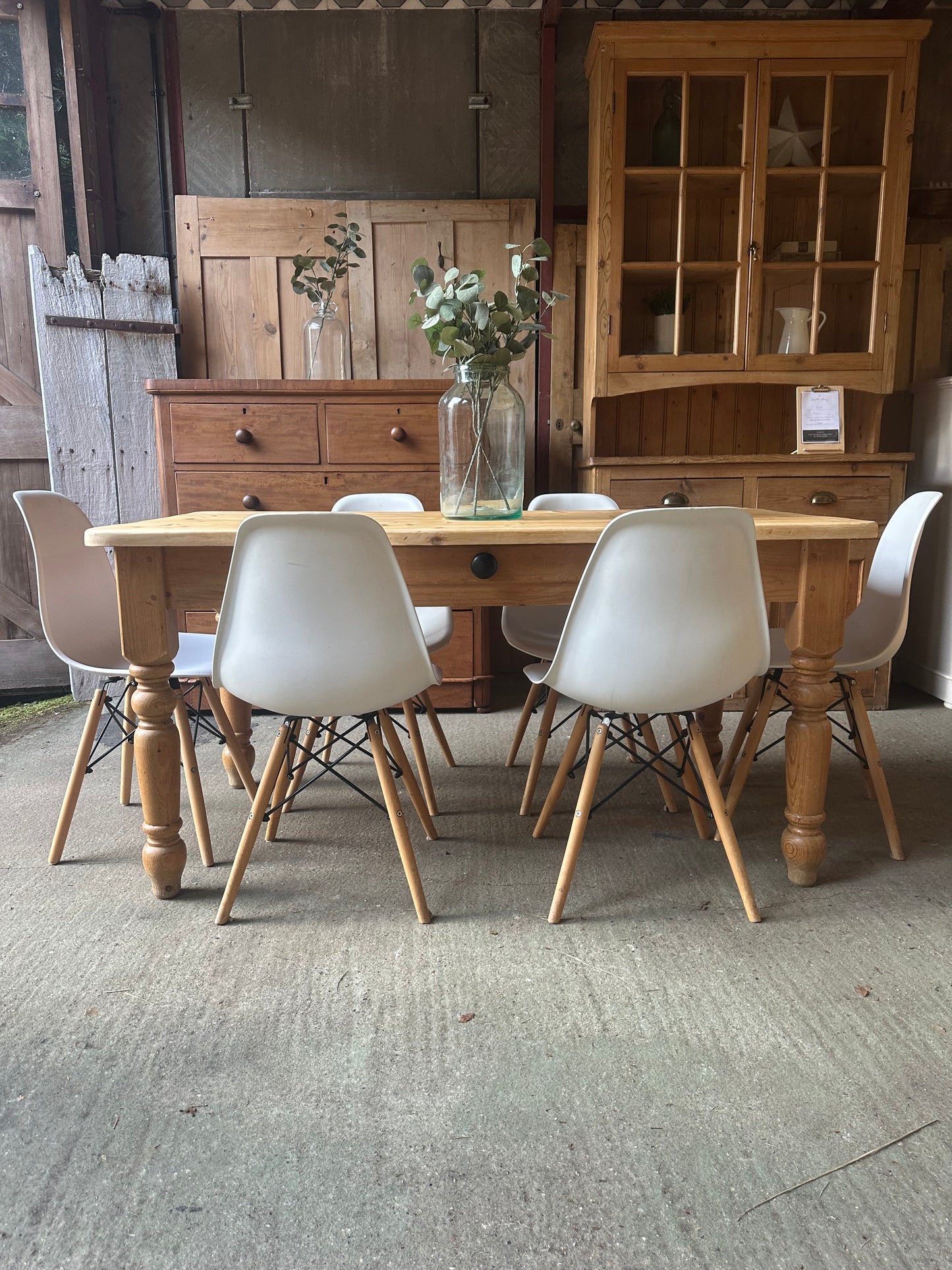 Farmhouse table 6 seater / desk