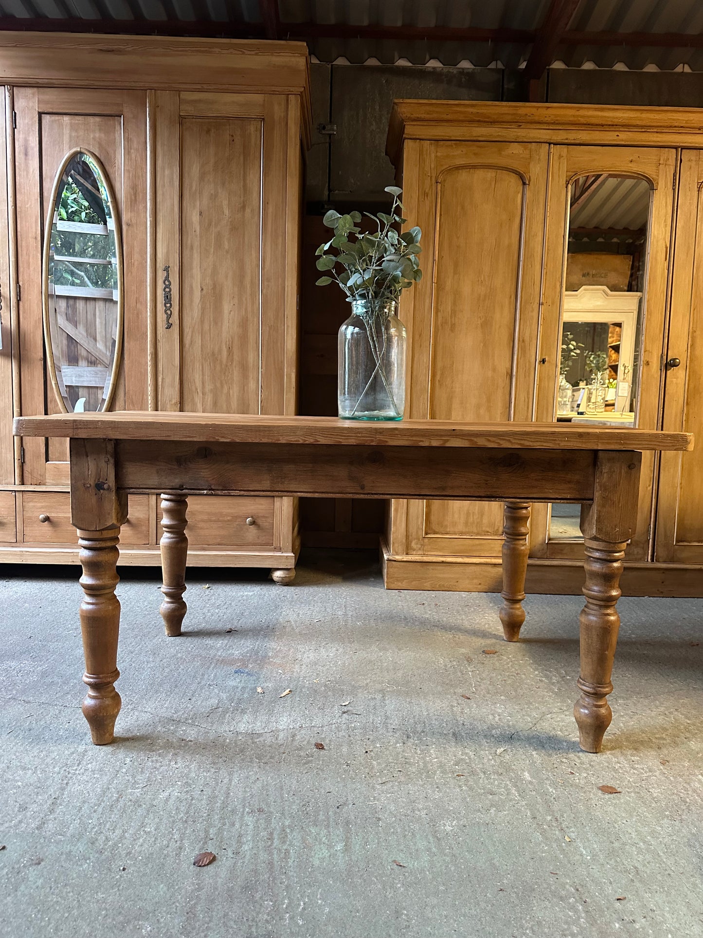 Farmhouse table 6 seater