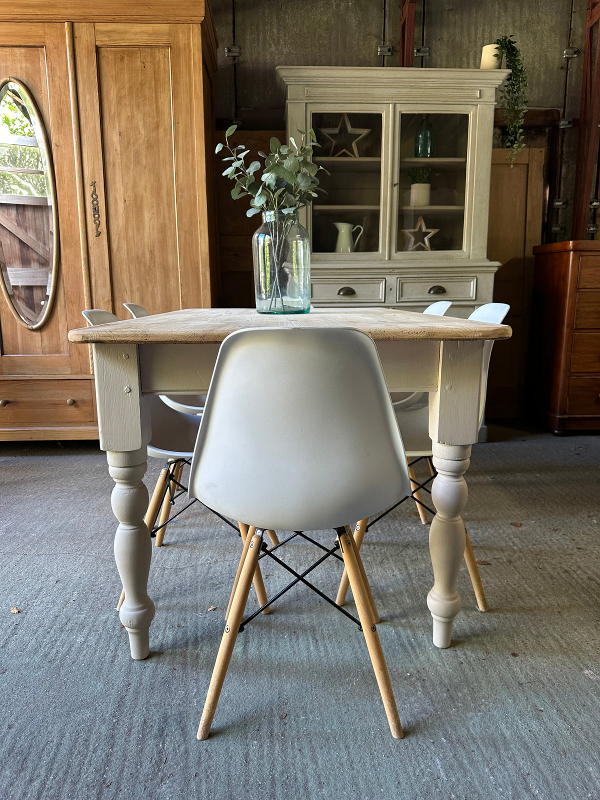 Farmhouse table 6 seater