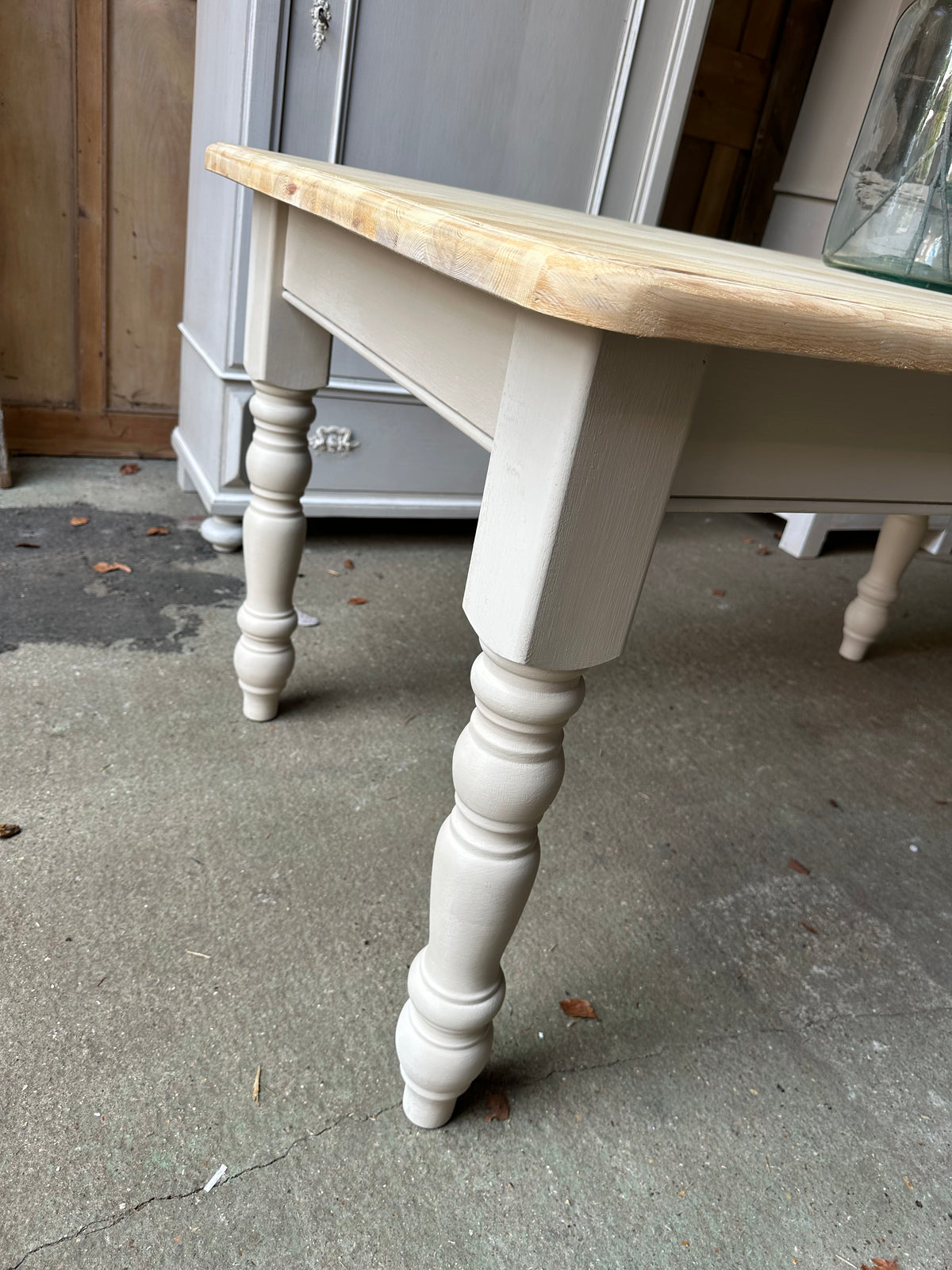 Farmhouse table 6 seater