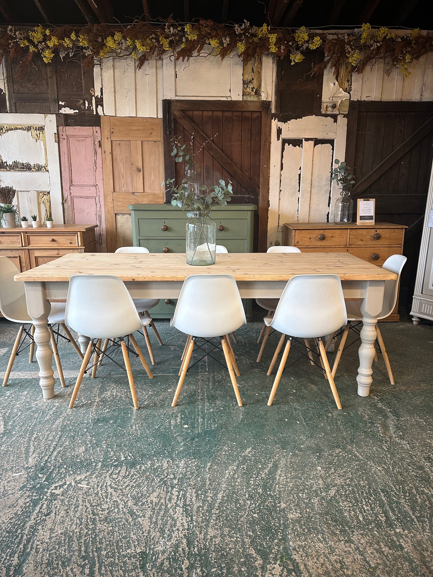 Rustic farmhouse table large 8 seater