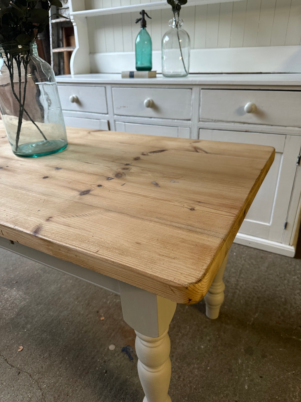 Farmhouse table 4 seater / desk
