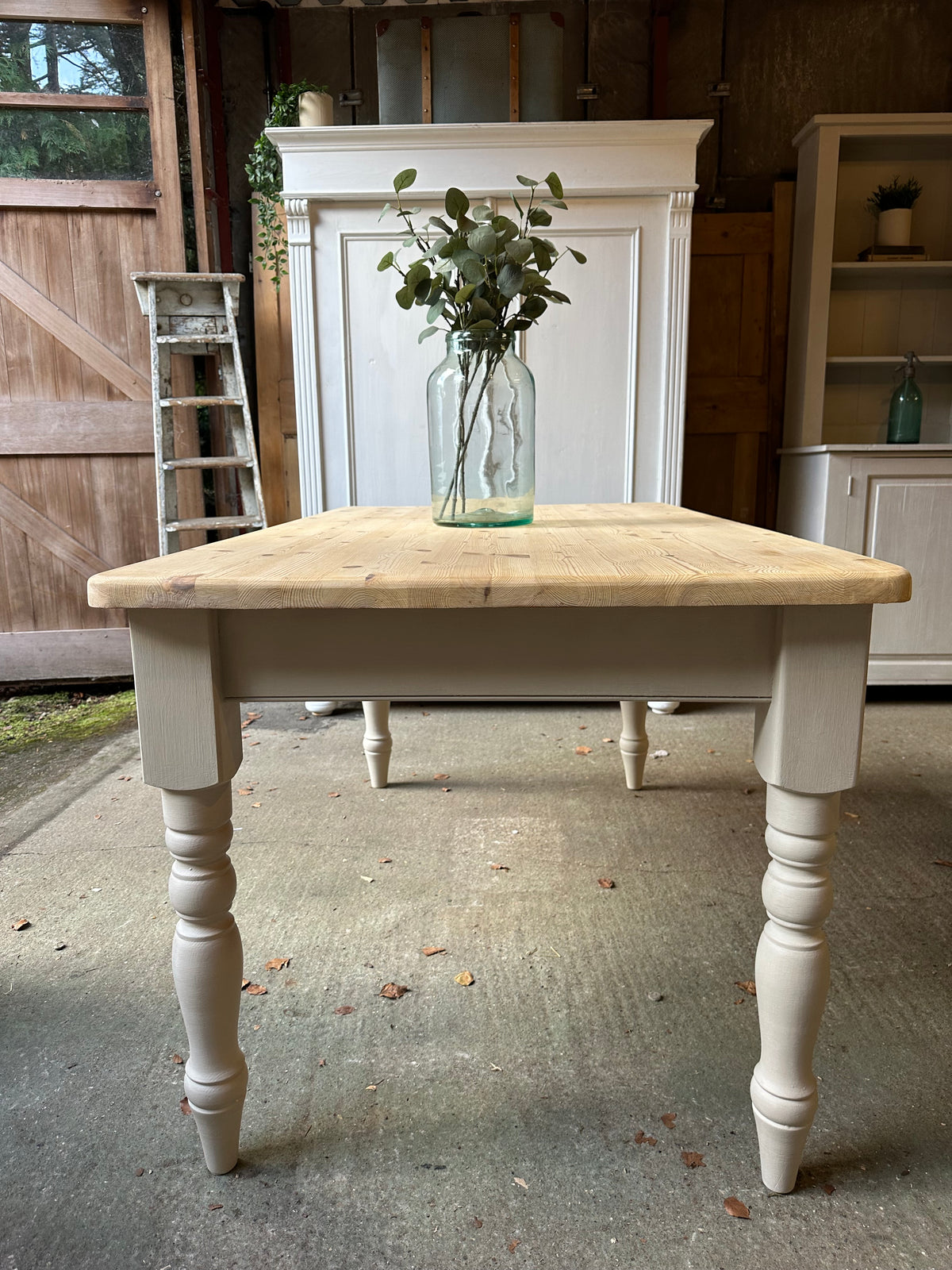 Farmhouse table 6 seater