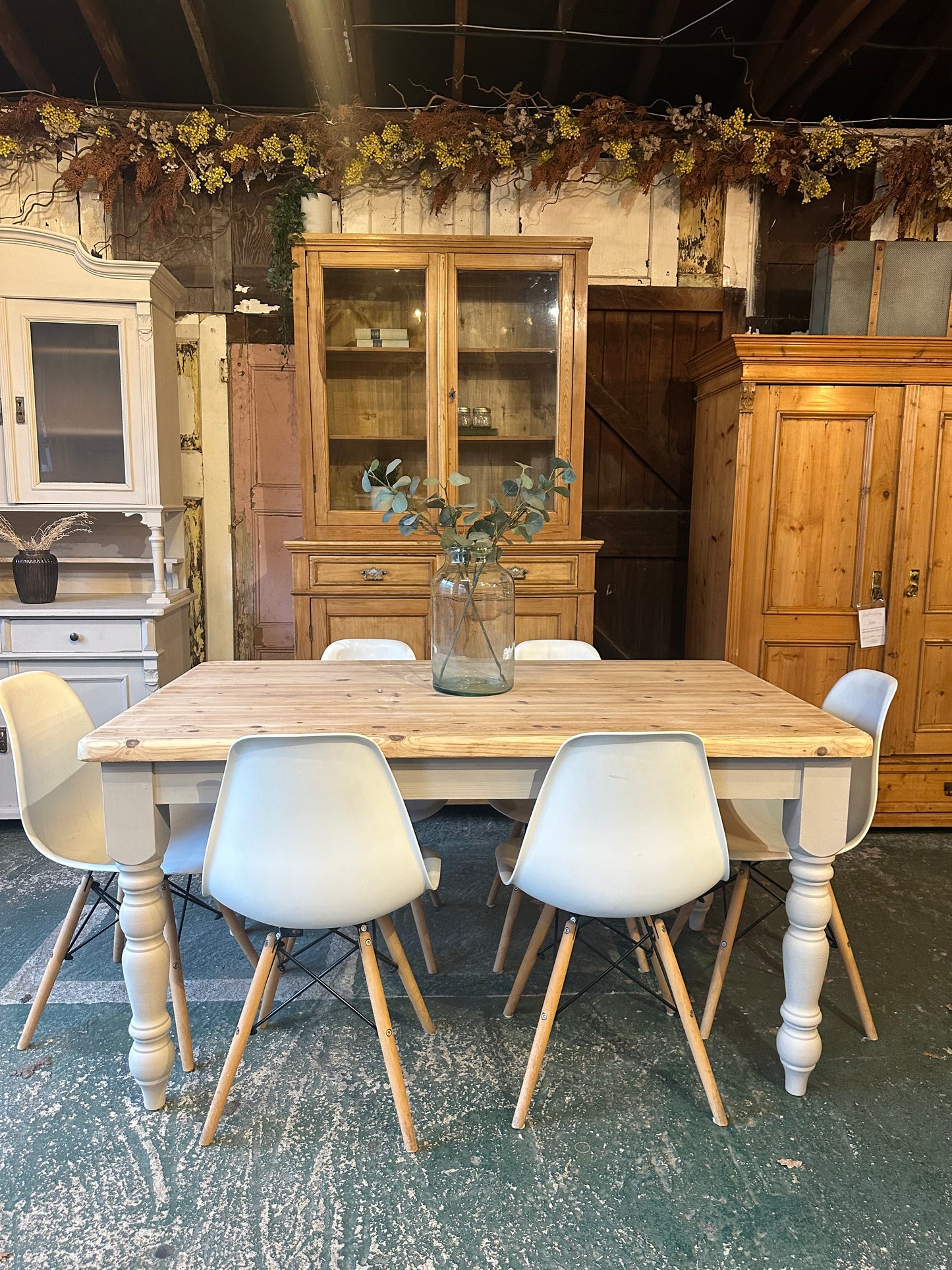 Farmhouse table 6 seater