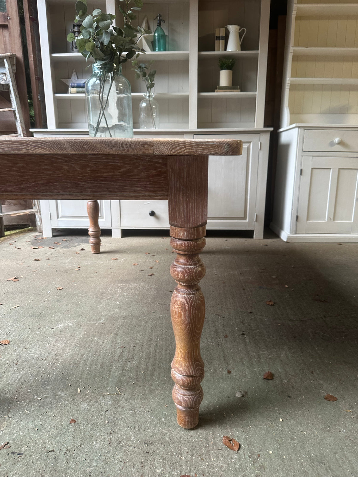 Farmhouse table 8 seater