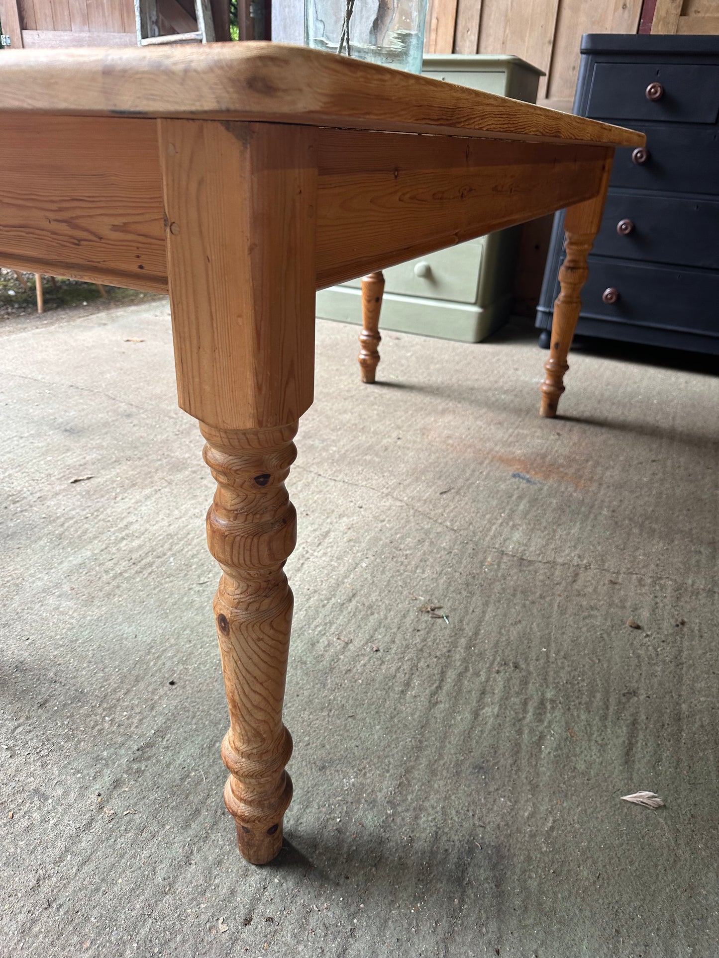 Farmhouse table 8 seater