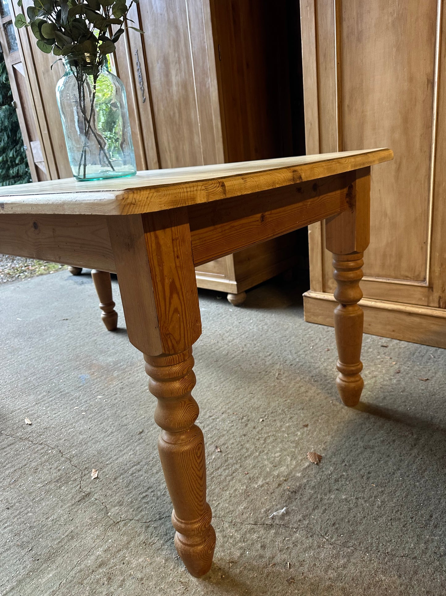 Farmhouse table 6 seater