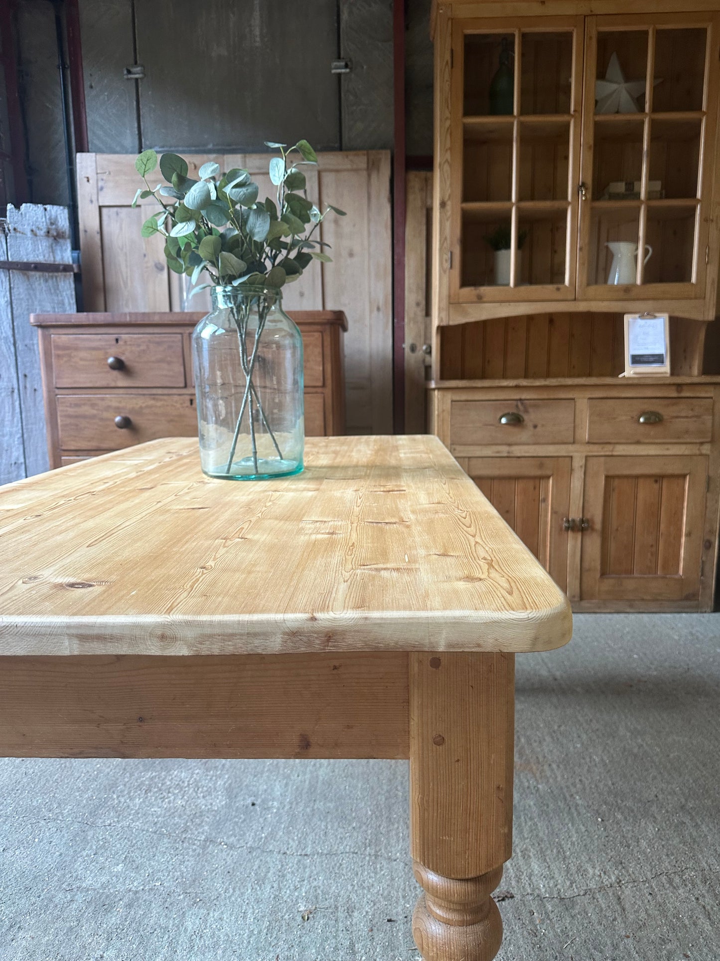 Farmhouse table 6 seater / desk