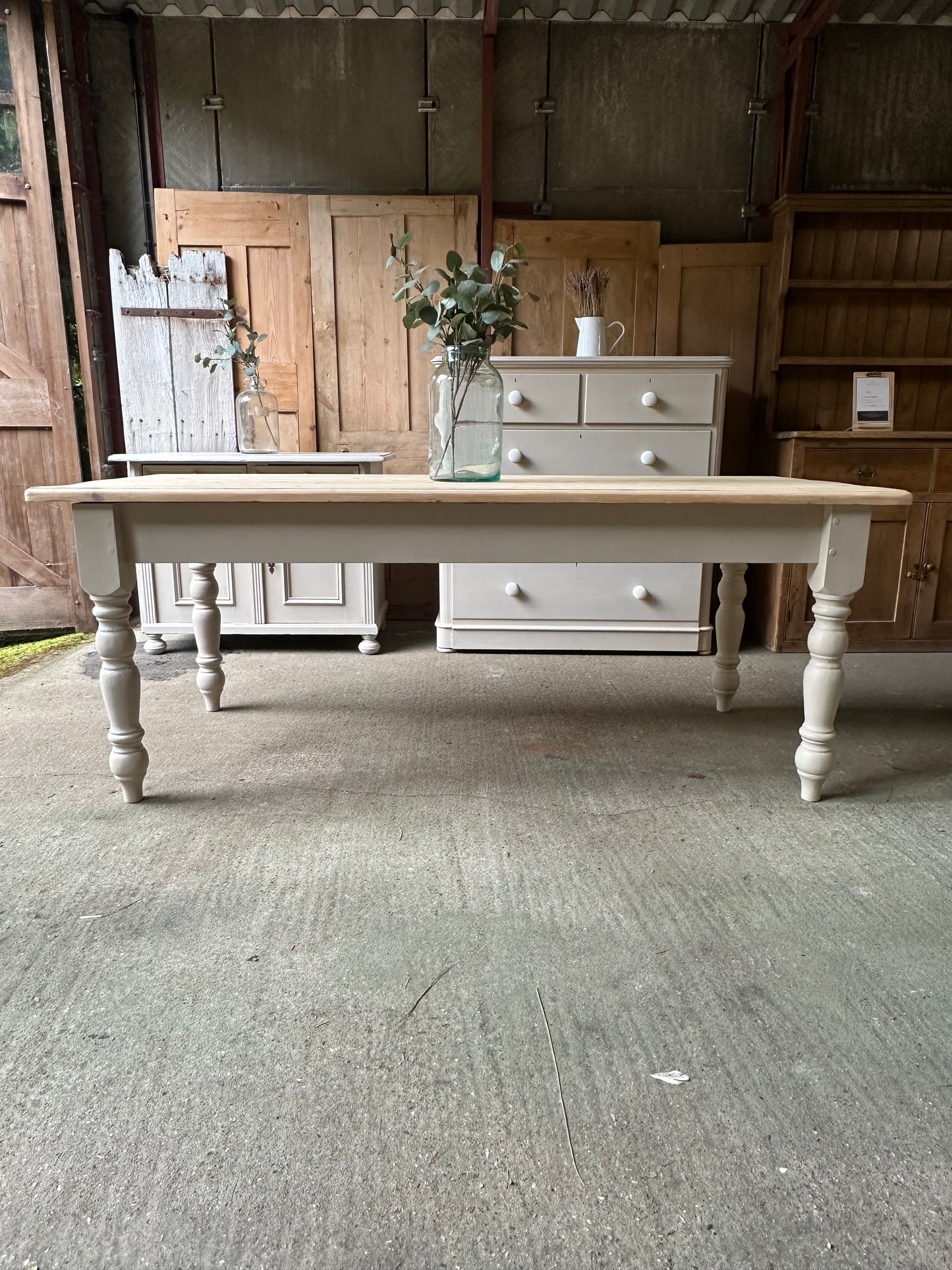 Farmhouse table 8 seater