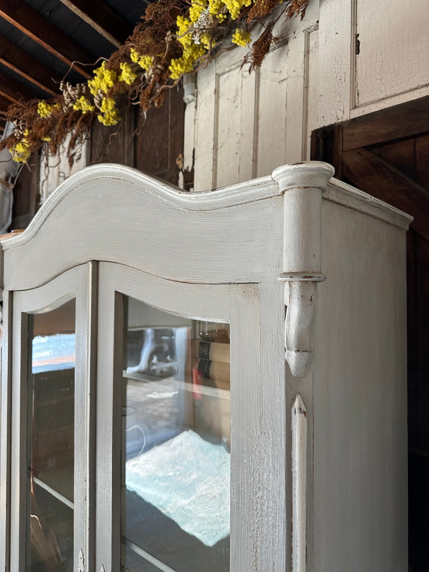 Rustic display cabinet /dresser