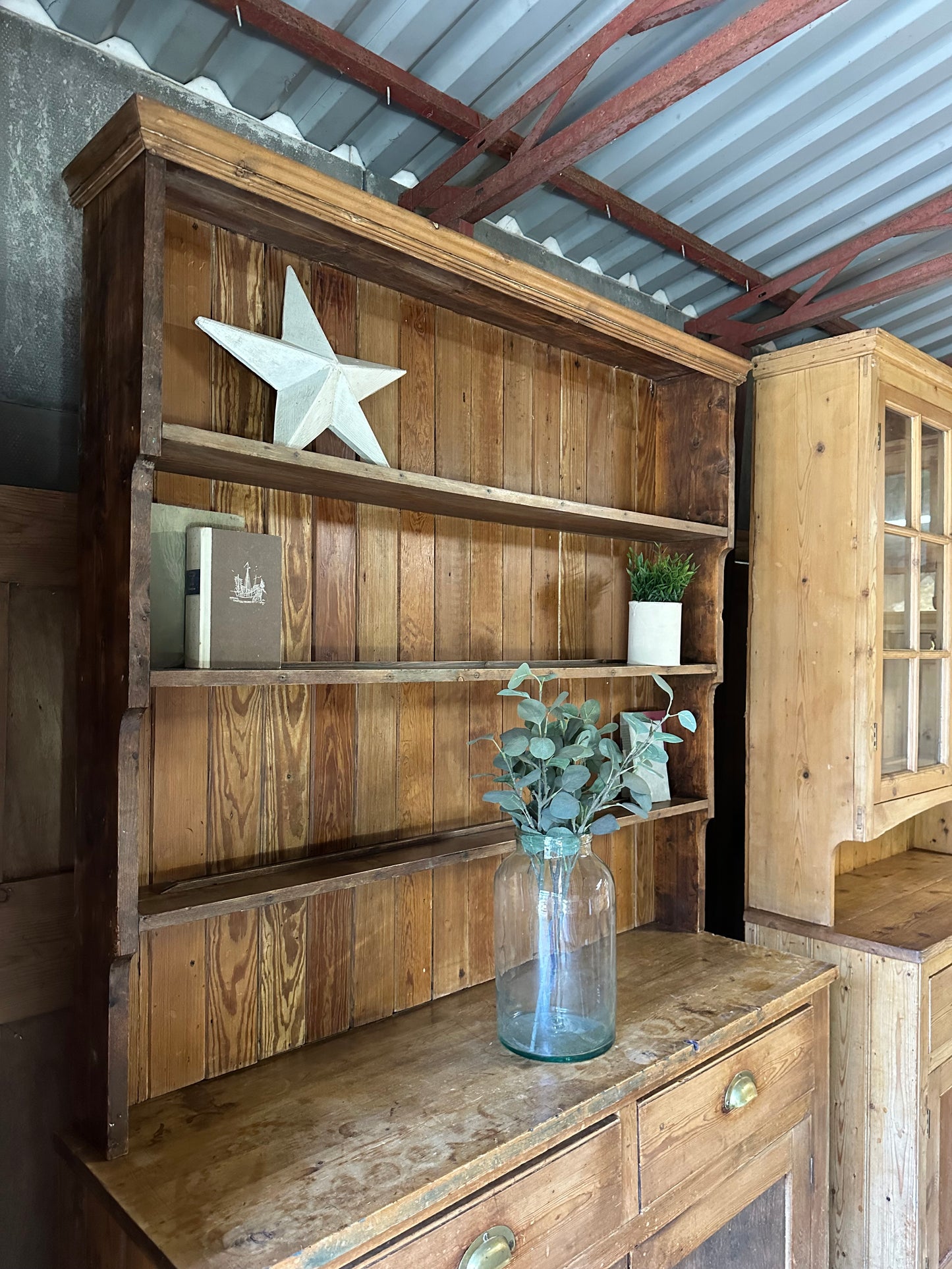 Vintage dresser