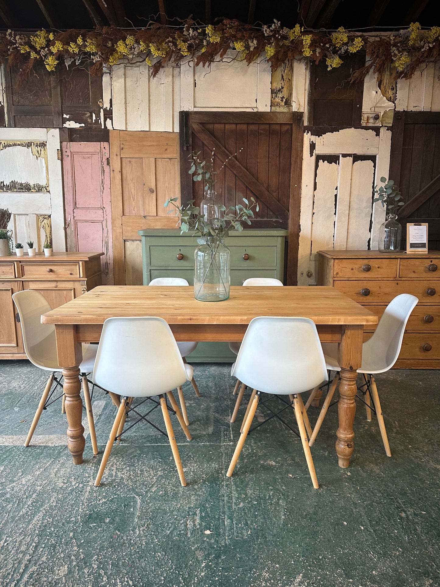 Rustic farmhouse table 6 seater