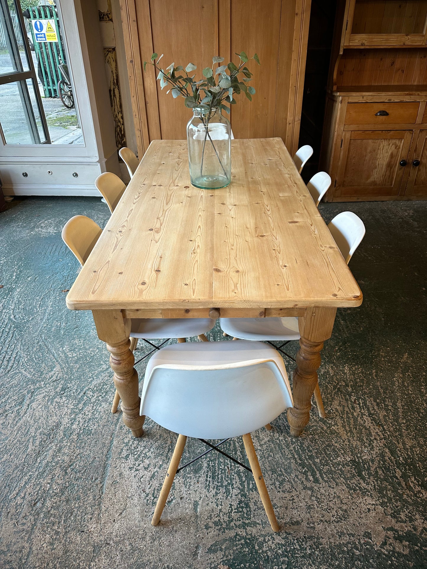 Rustic farmhouse table 8 seater