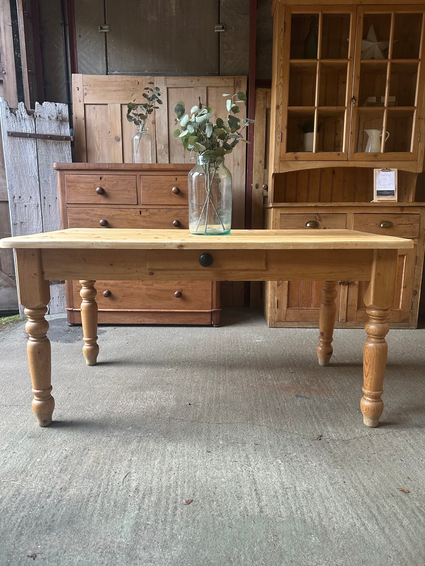 Farmhouse table 6 seater / desk