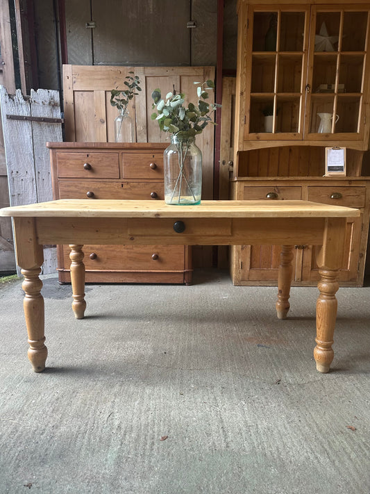Farmhouse table 6 seater / desk
