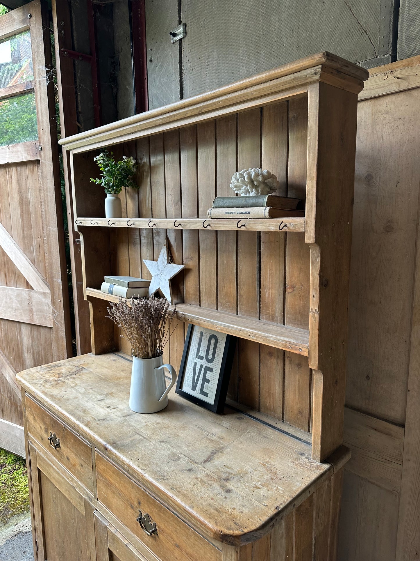 Vintage dresser