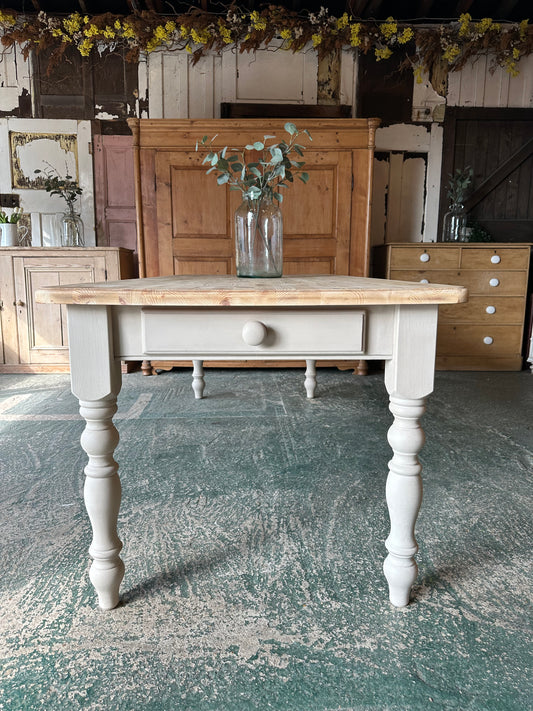 Rustic farmhouse table large 8 seater