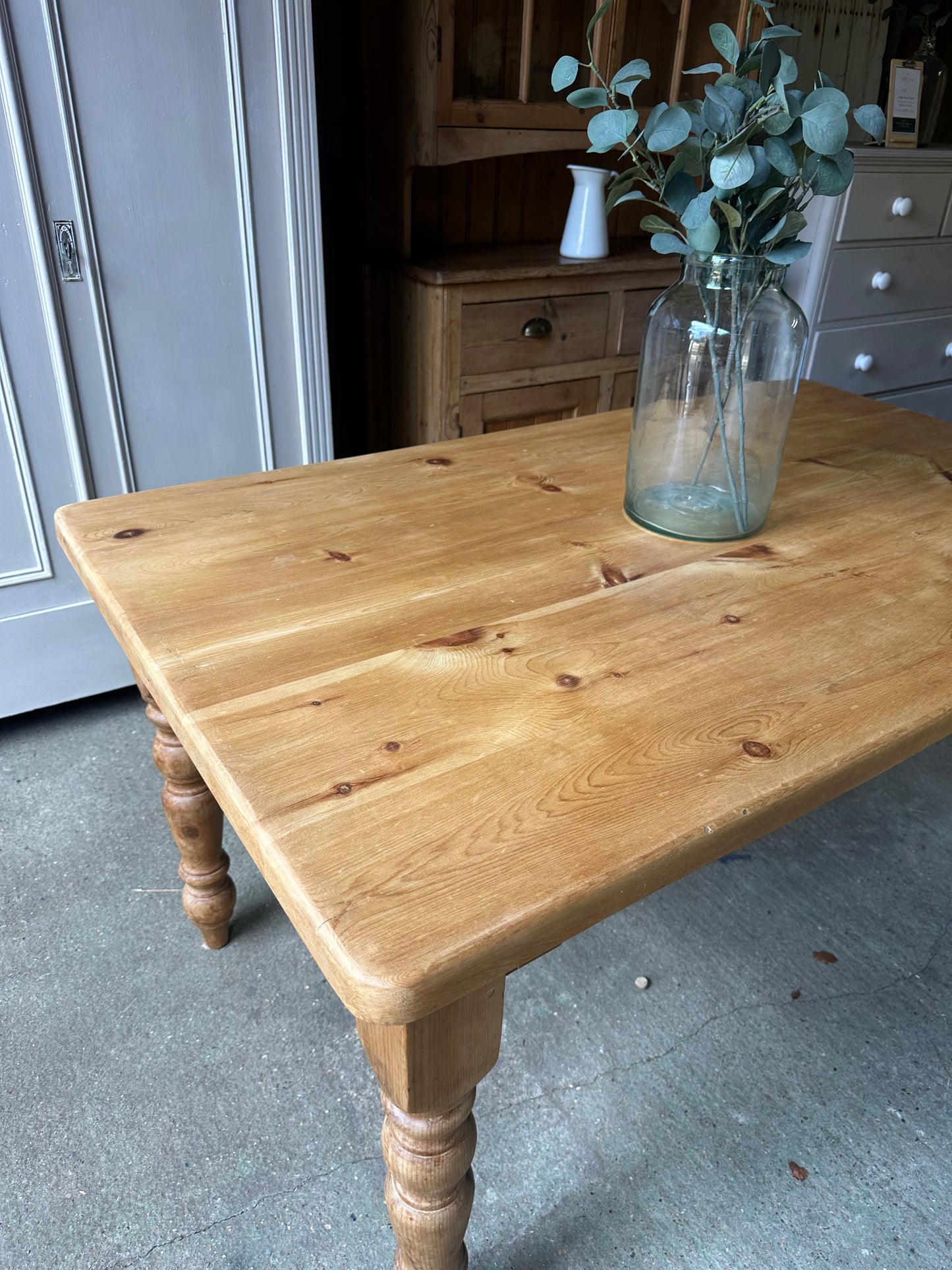 Farmhouse table 6 seater