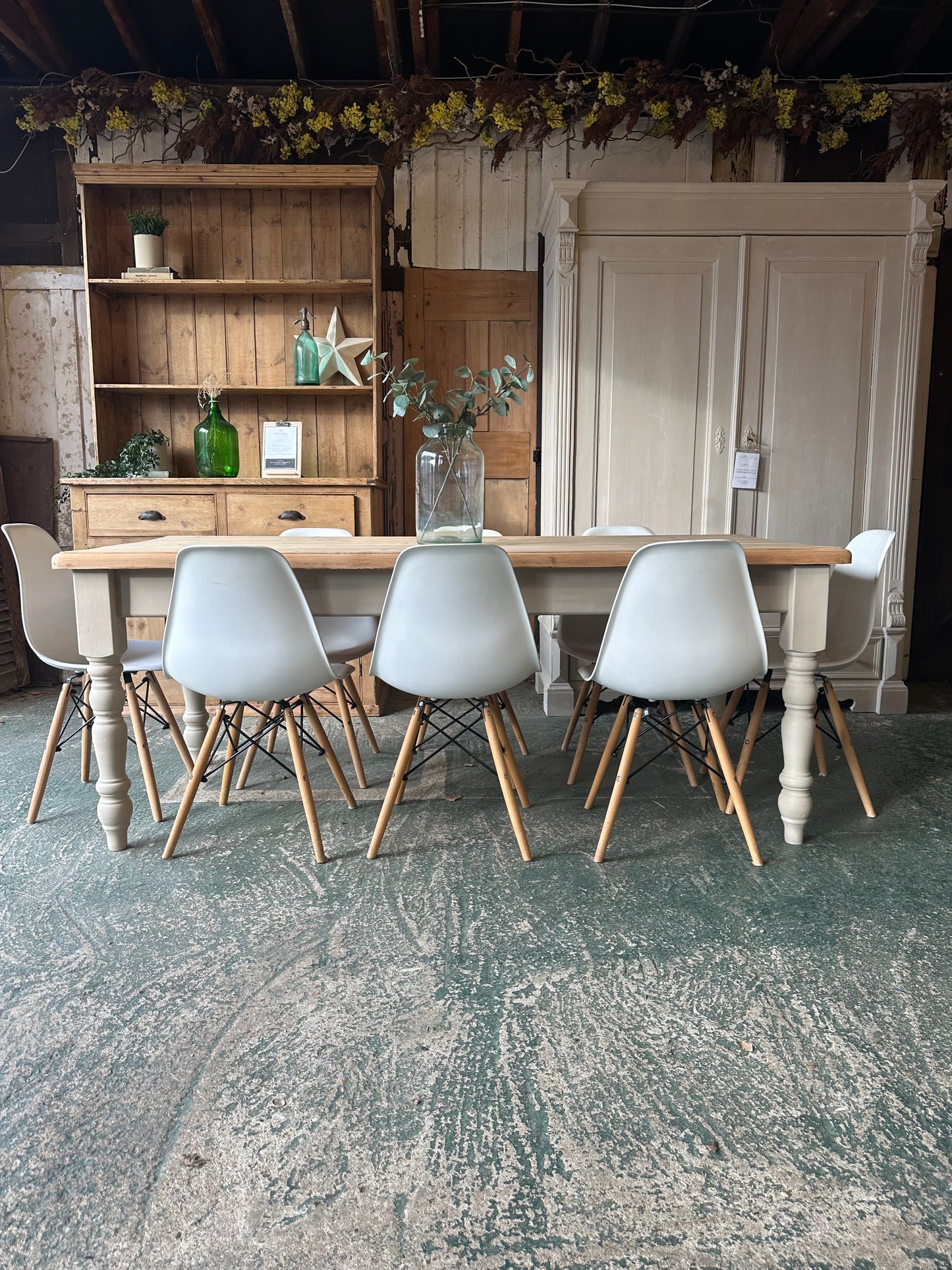 Farmhouse table large 8 seater