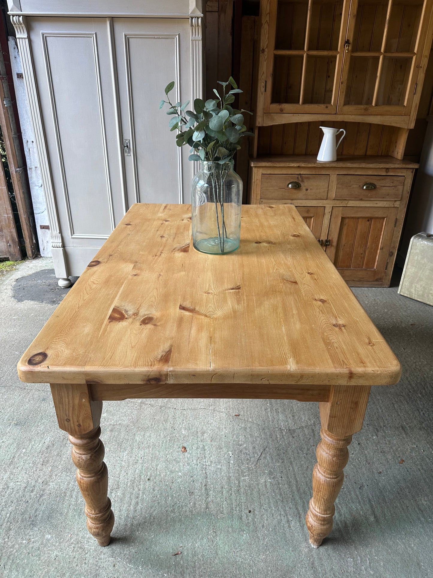Farmhouse table 6 seater