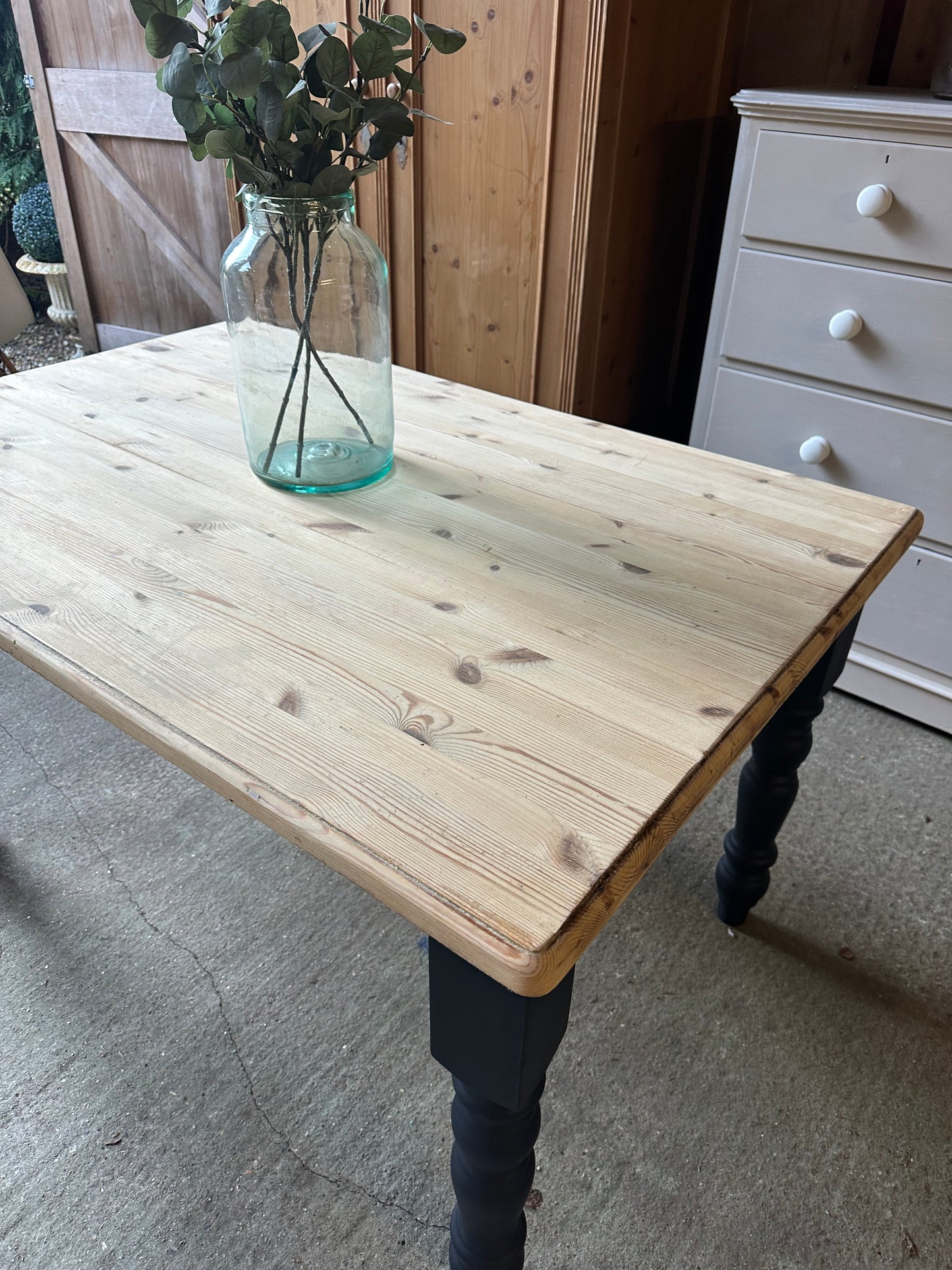 Farmhouse table 6 seater