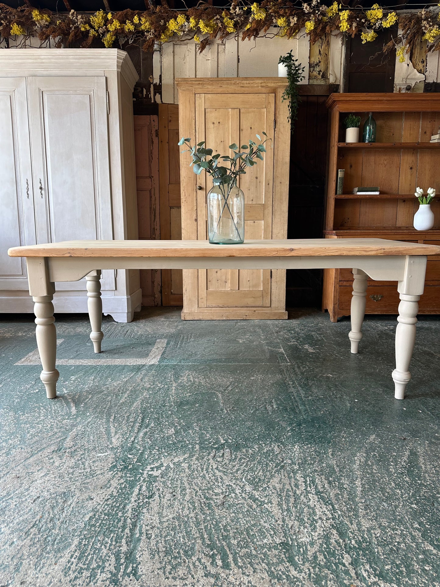 Rustic farmhouse table 8 seater