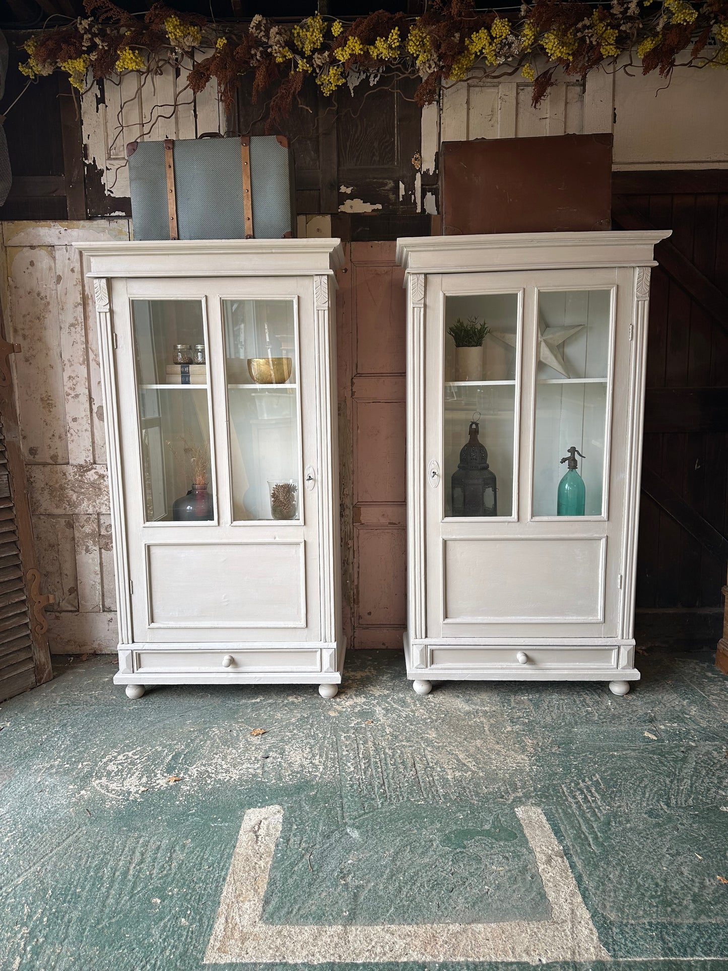 Vintage armoire / display cabinet