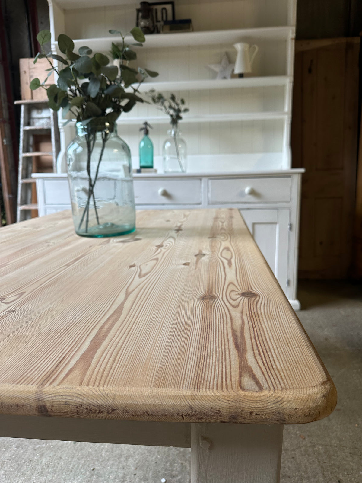 Farmhouse table 6 seater
