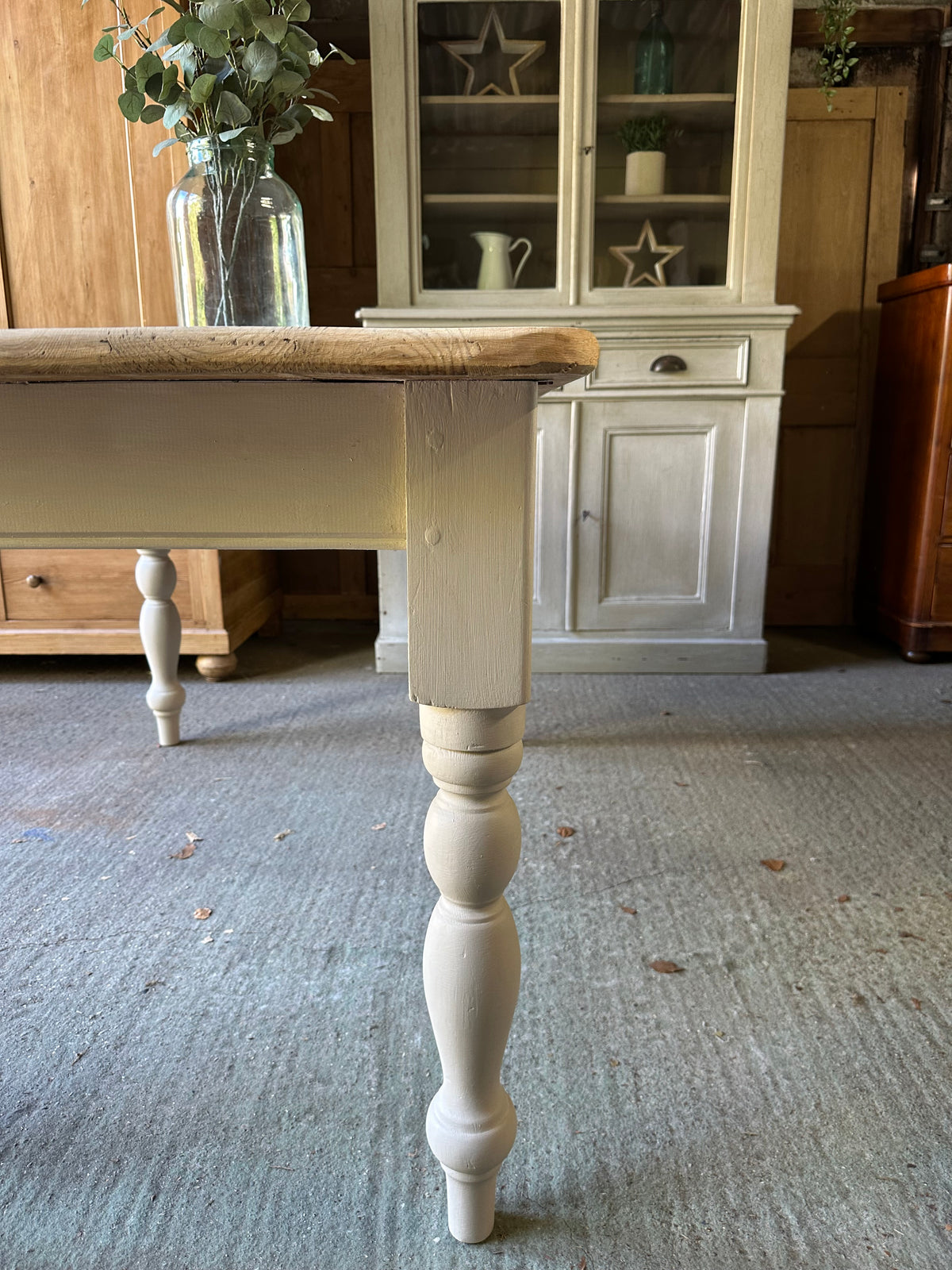Farmhouse table 6 seater