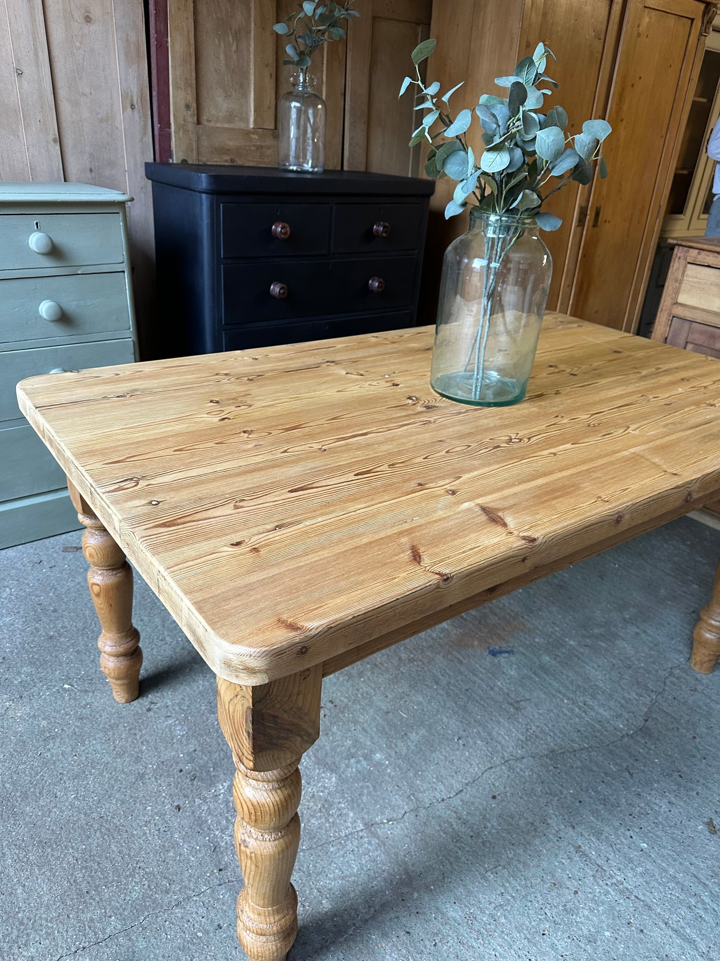 Farmhouse table 6 seater