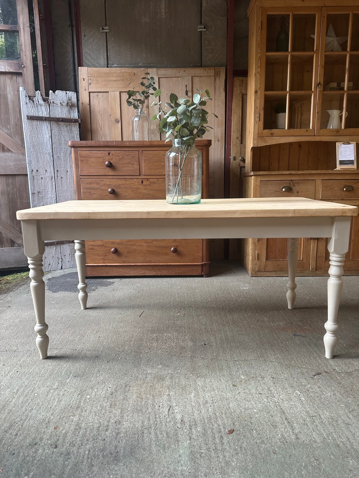 Farmhouse table 6 seater
