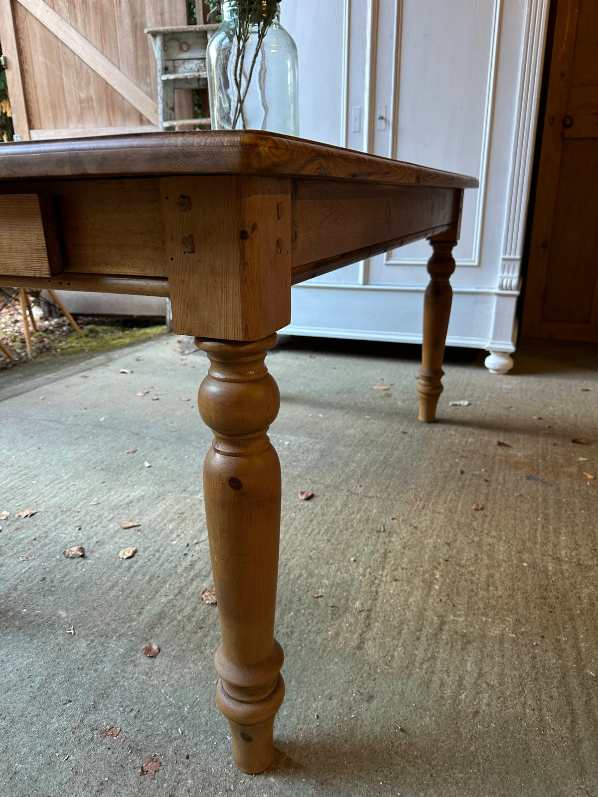 Farmhouse table 6 seater