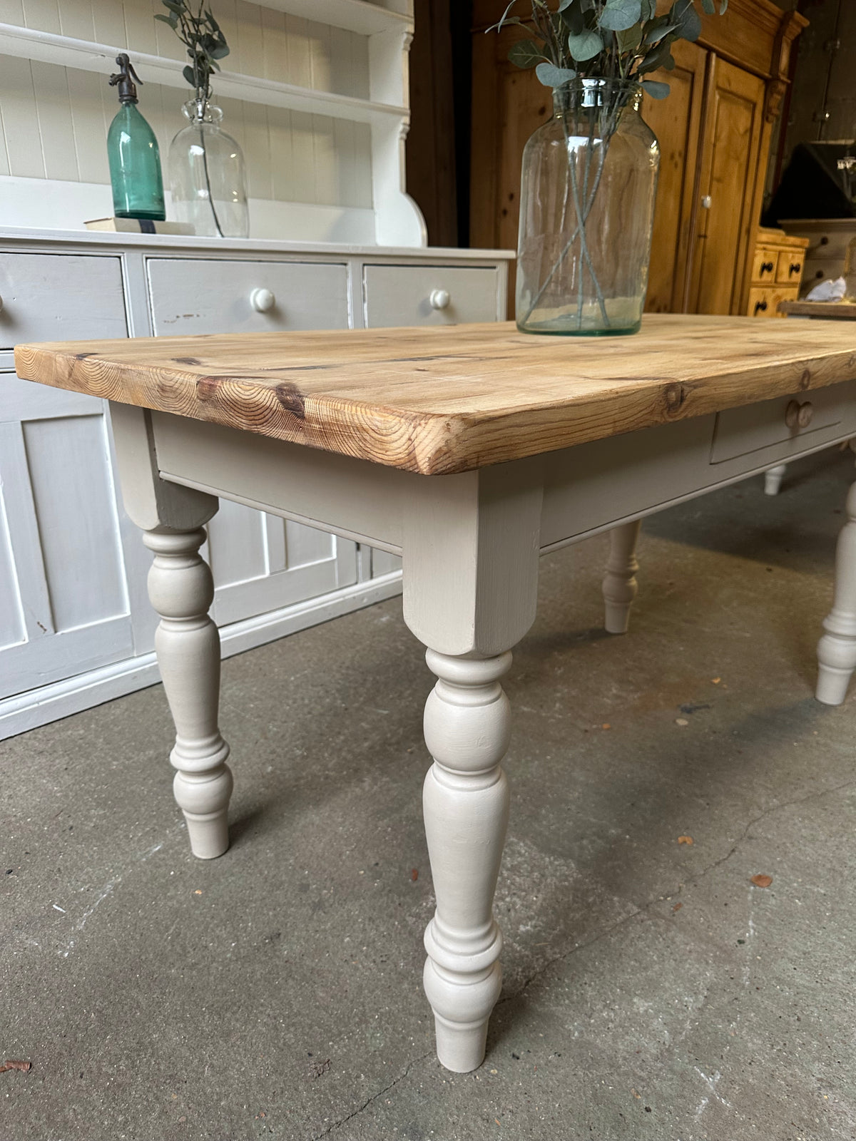 Farmhouse table 4 seater / desk