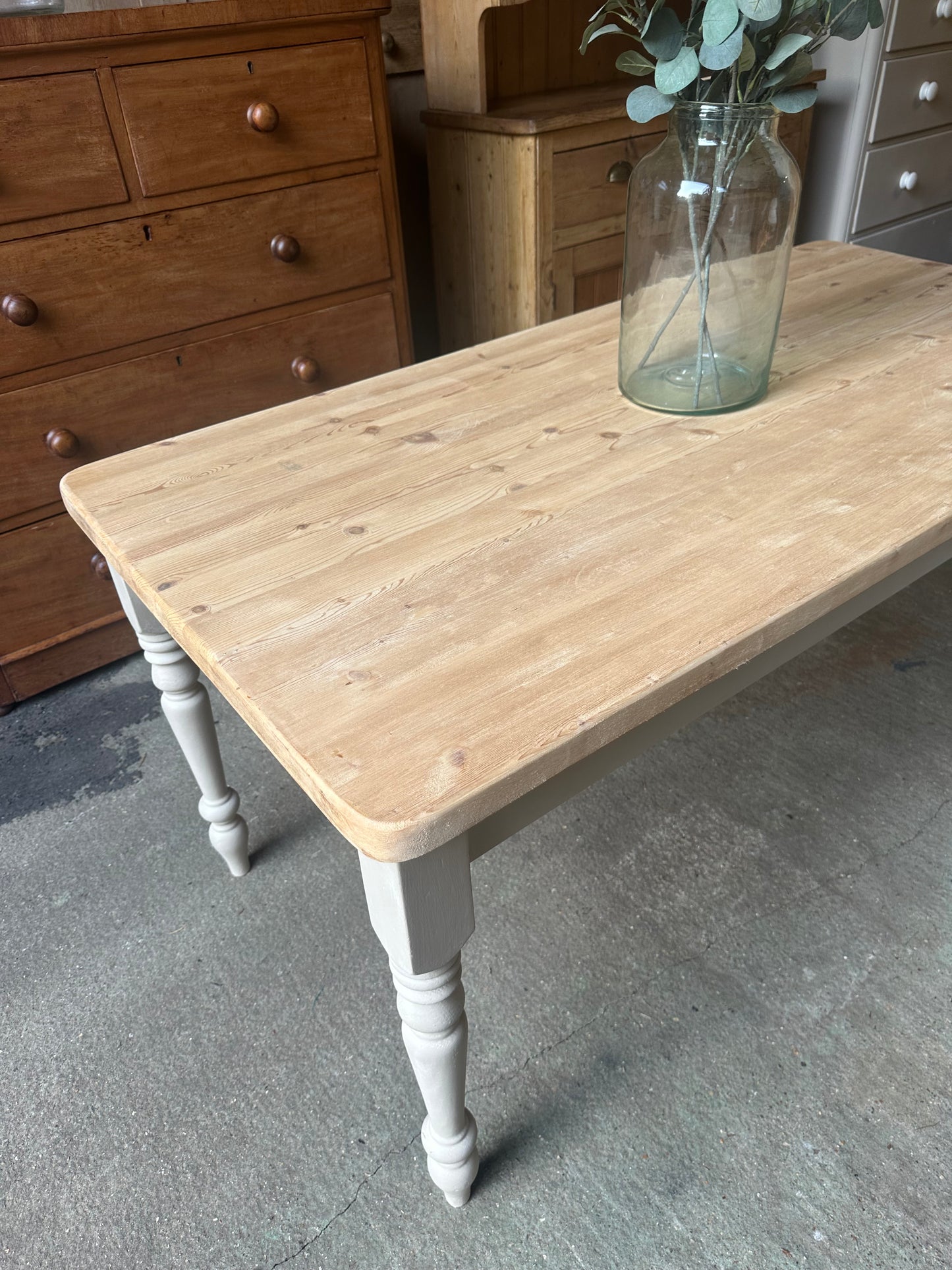 Farmhouse table 6 seater