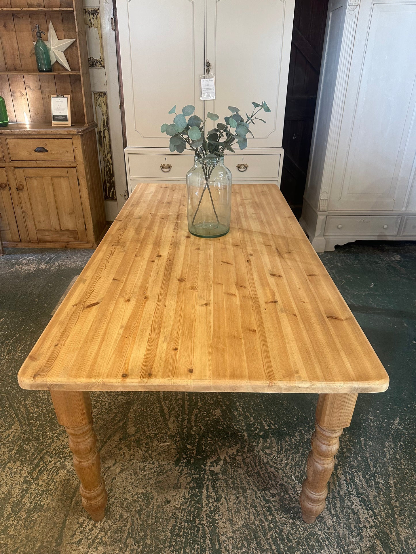 Farmhouse table 8 seater