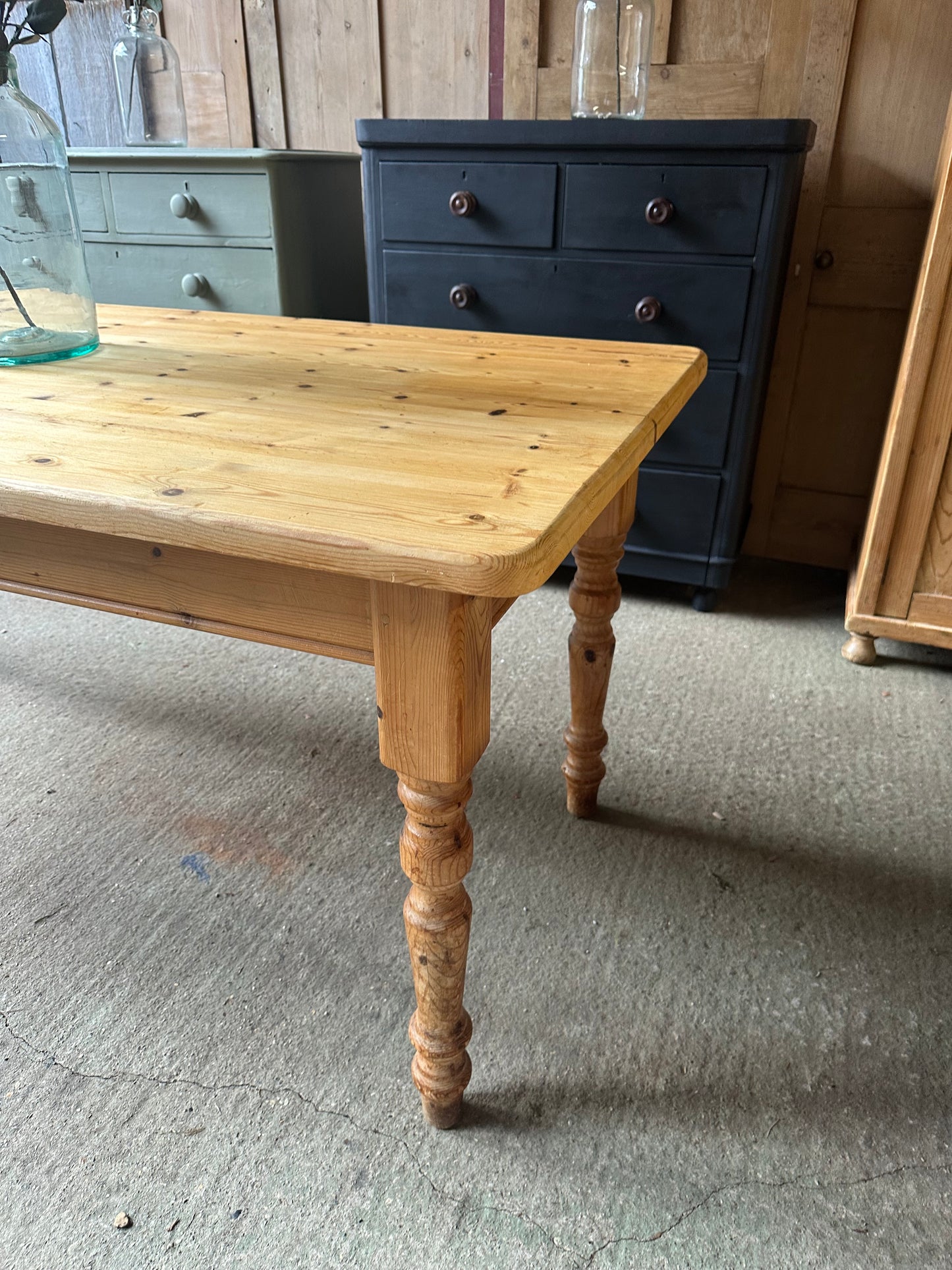 Farmhouse table 8 seater